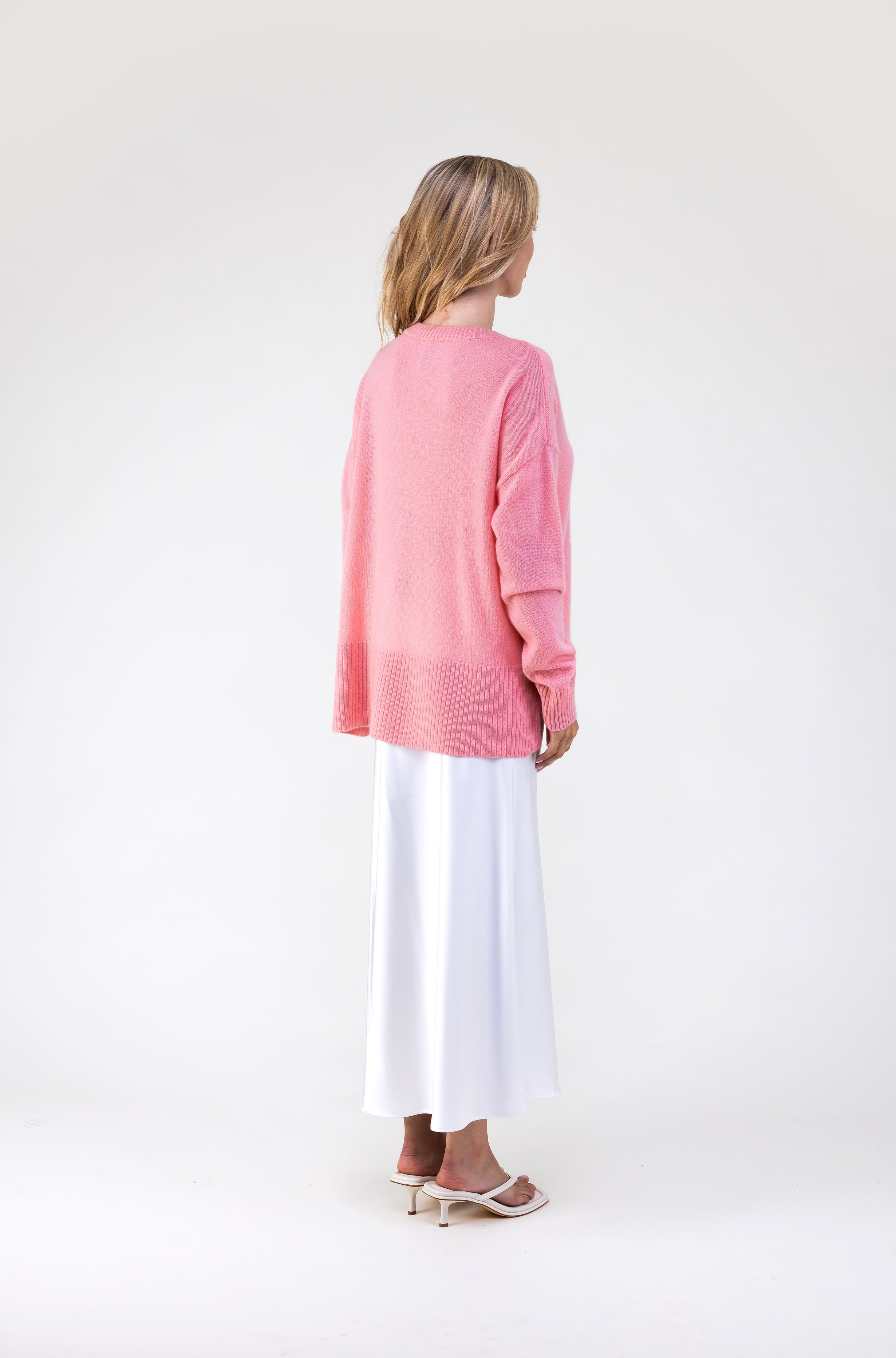 Van Kukil Classic Crewneck Sweater