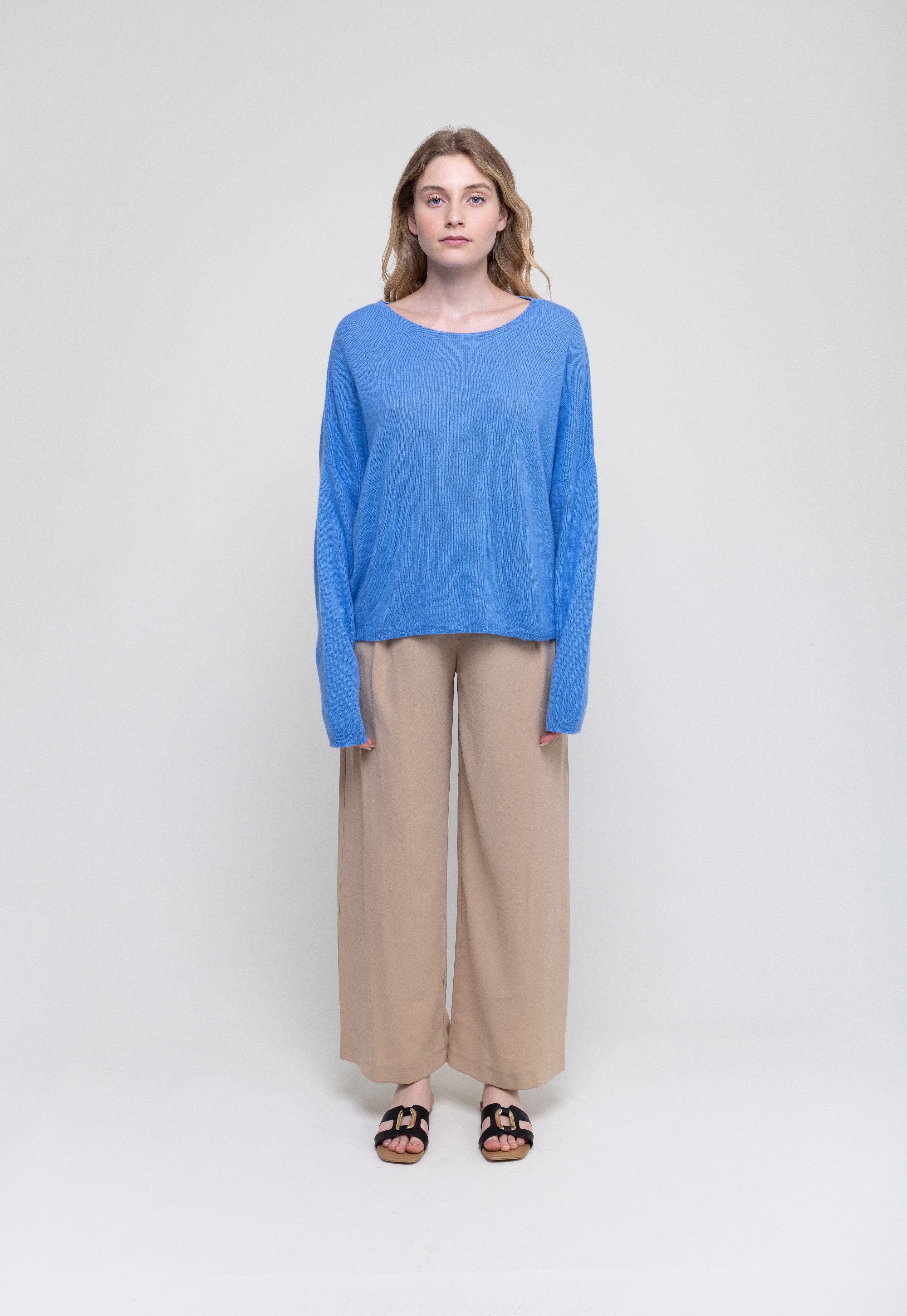 VAN KUKIL ROUND NECK JUMPER