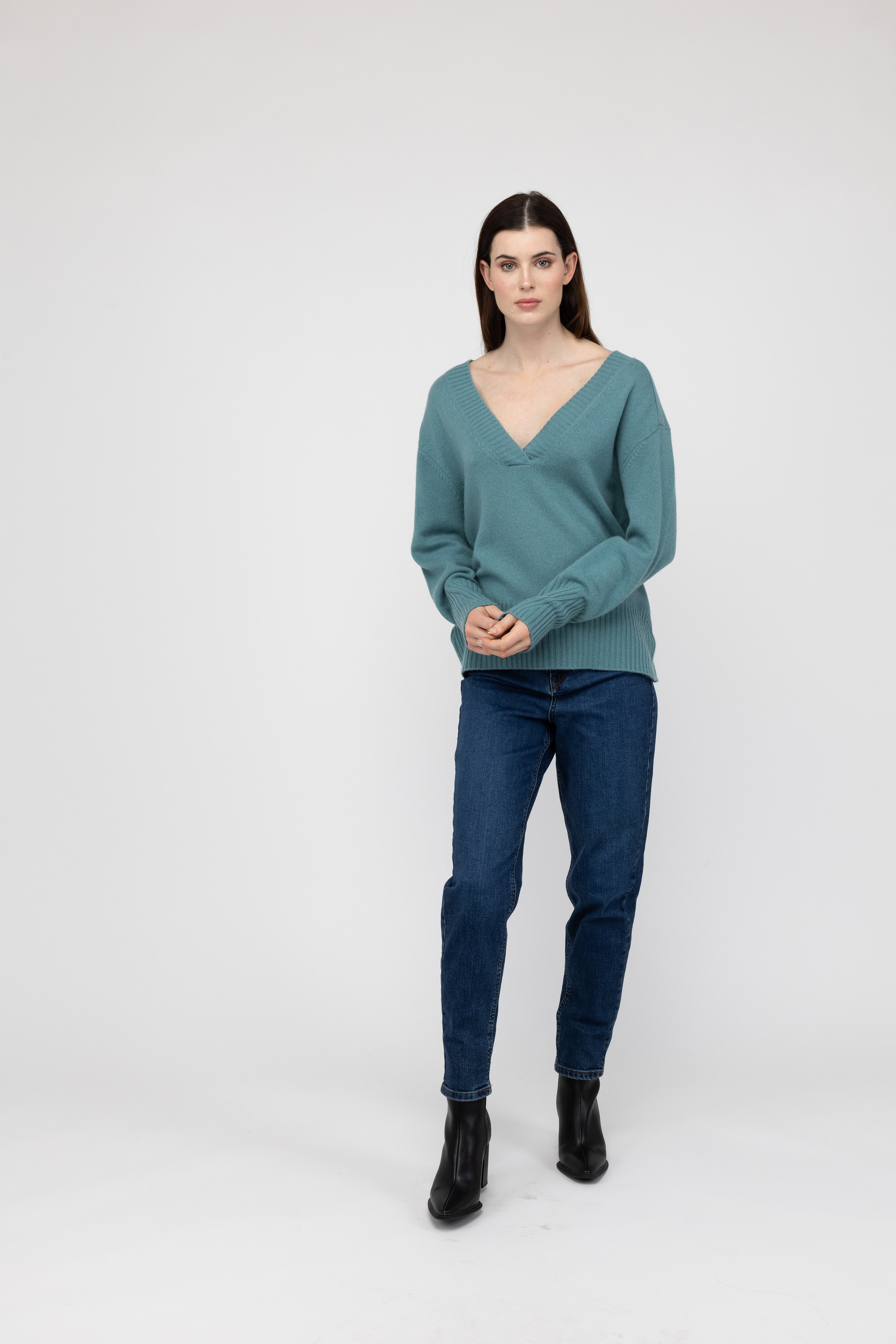 Van Kukil Cashmere Deep V-Neck Sweater