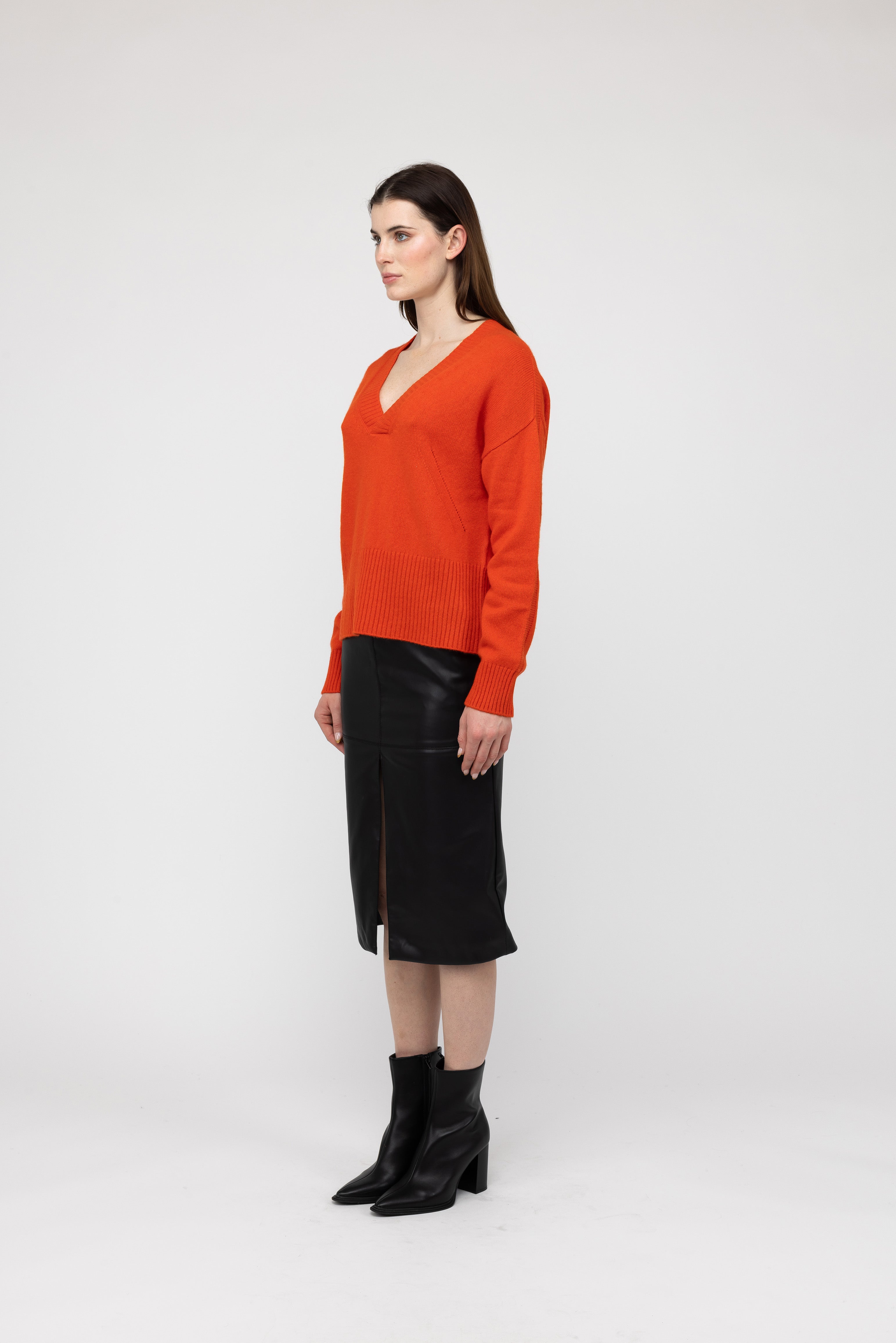 Van Kukil Cashmere V-Neck Sweater