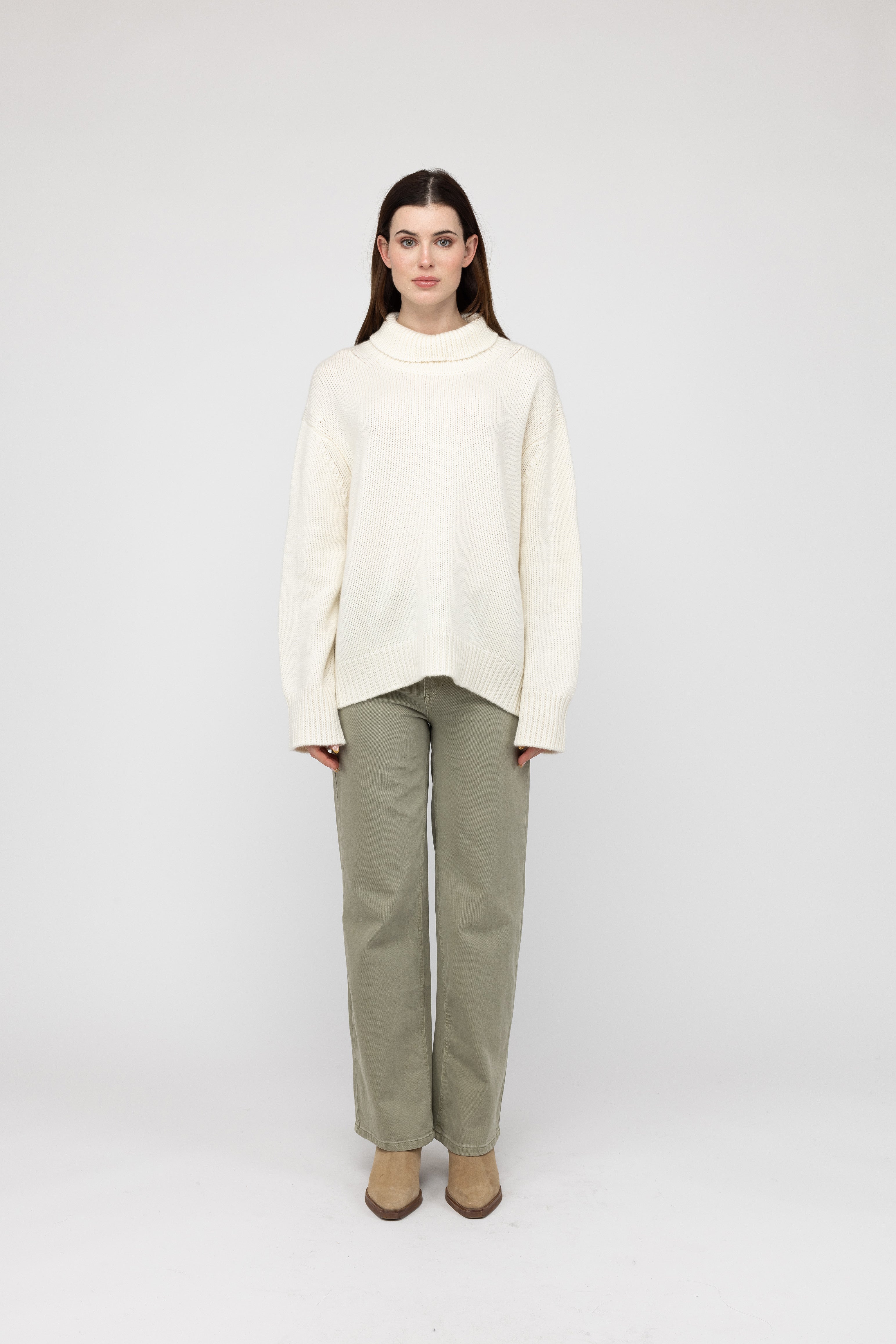 VAN KUKIL HIGH NECK JUMPER