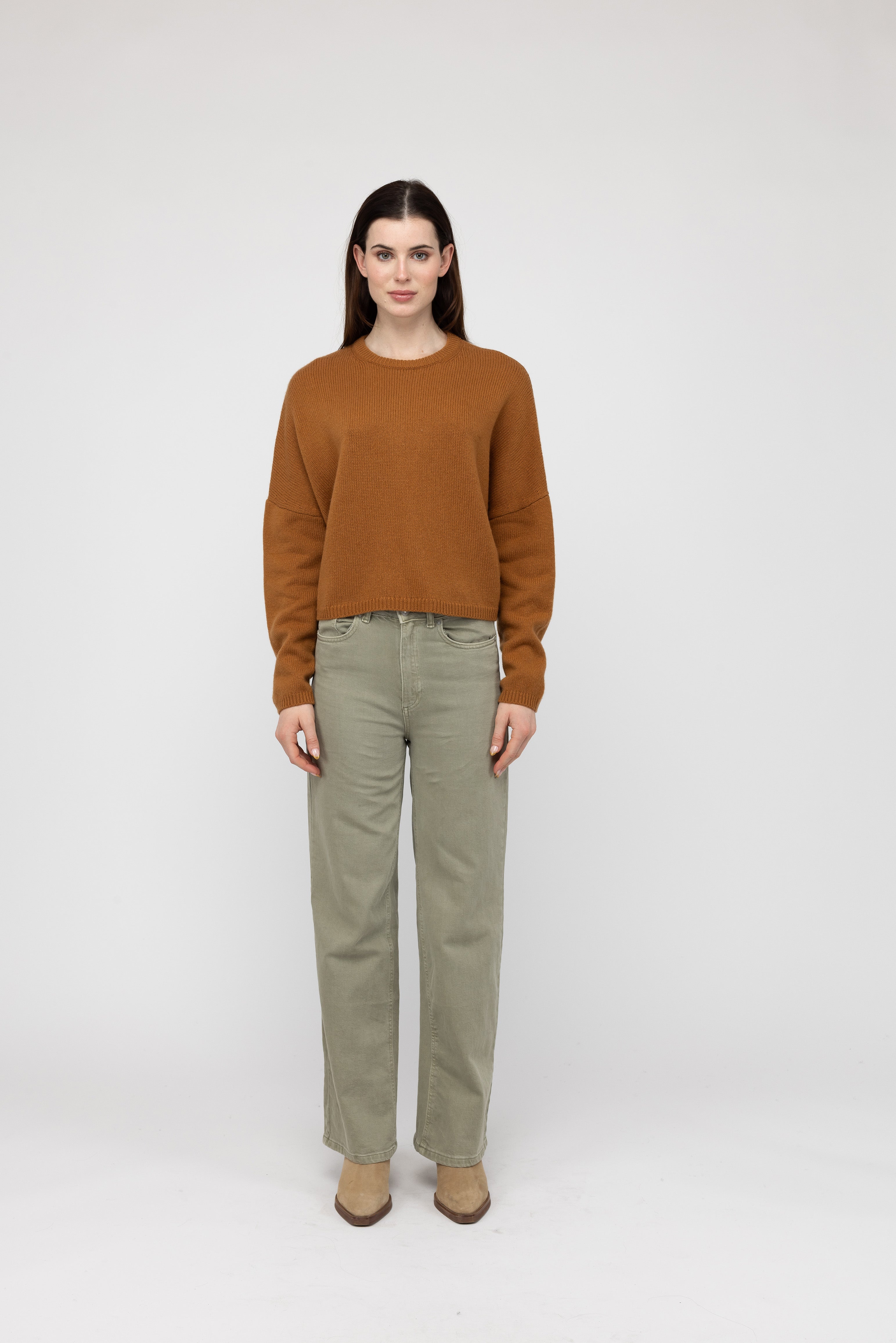 Van Kukil Cashmere Relaxed Fit Sweater