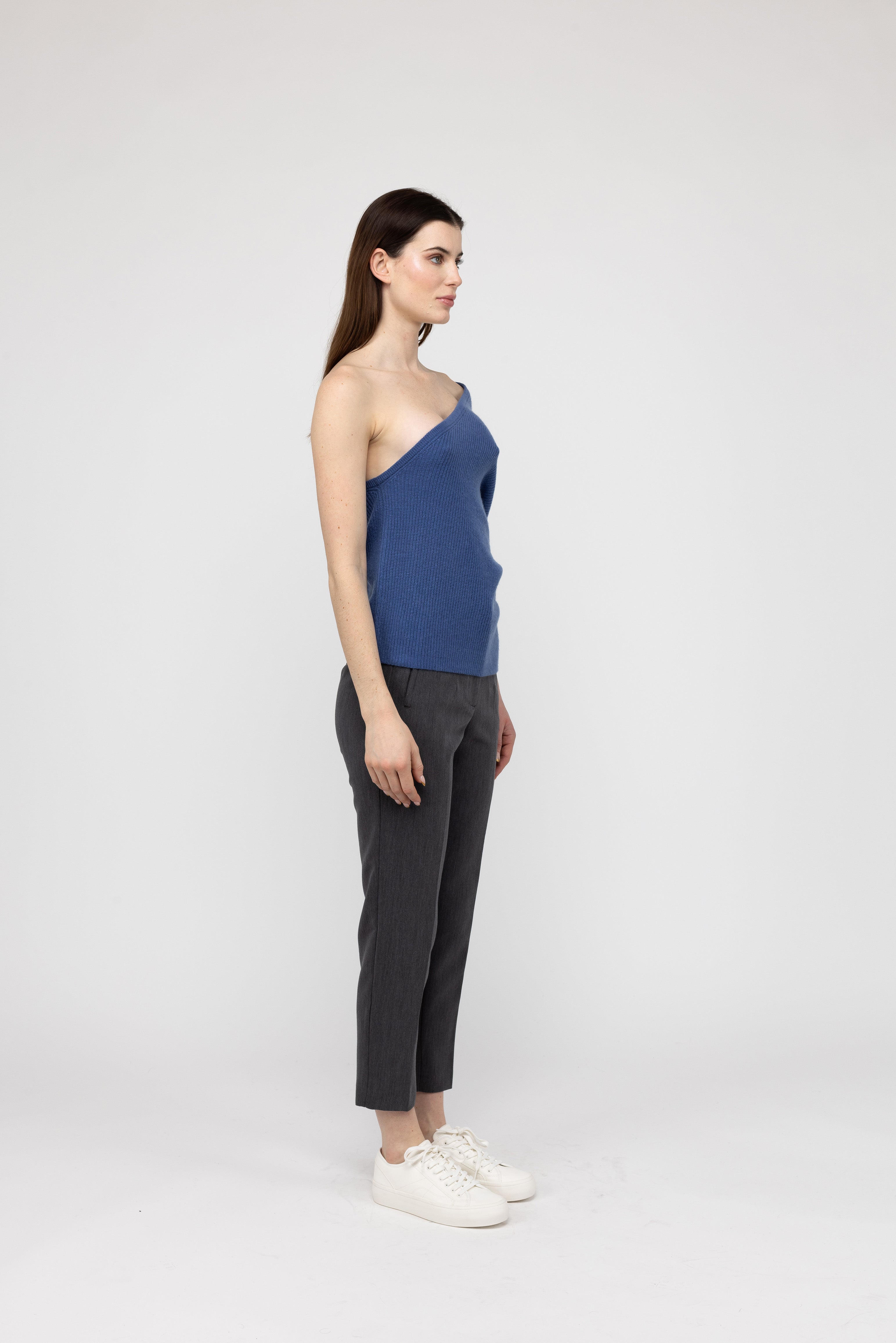 Van Kukil Cashmere One-Shoulder Sweater