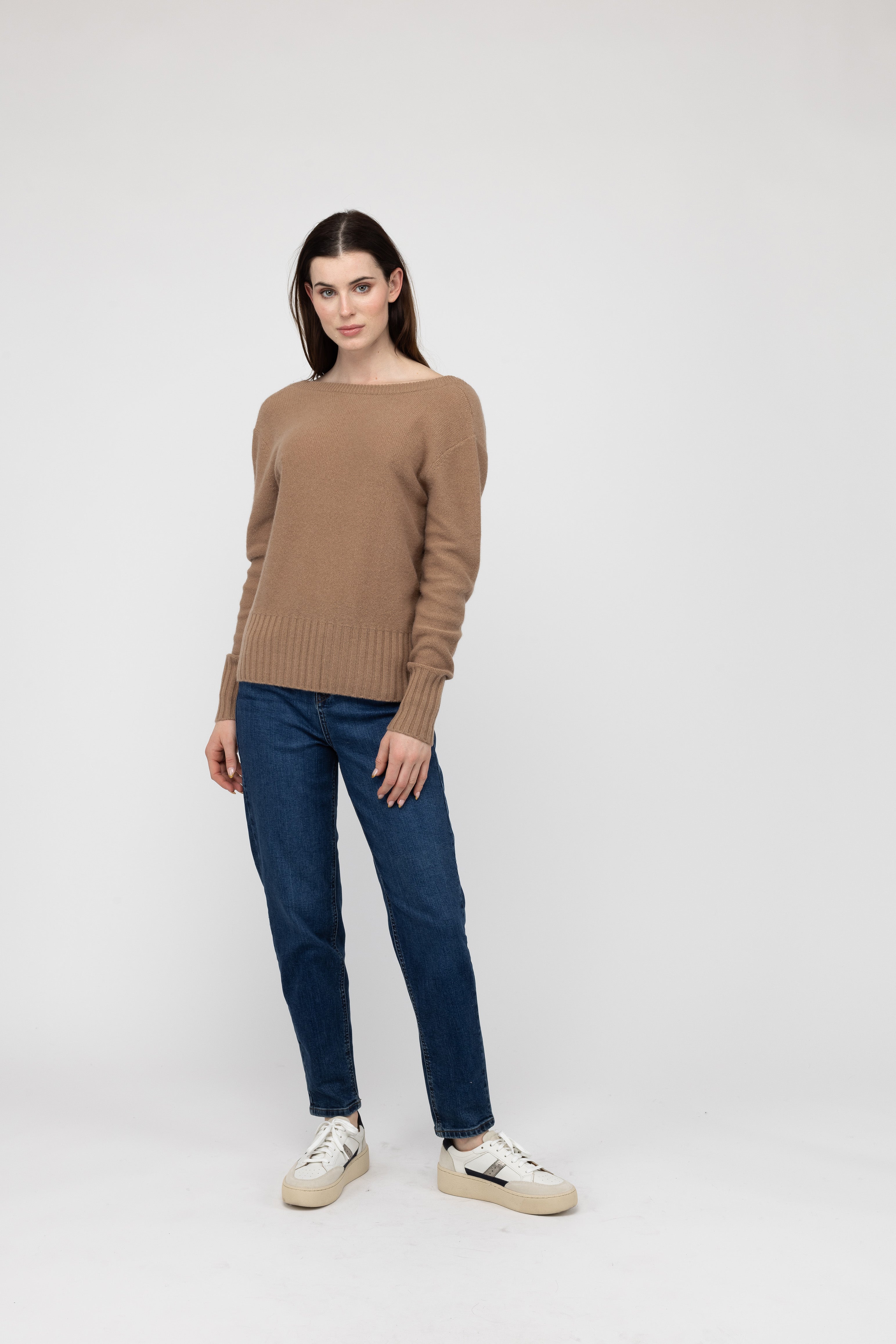 Van Kukil Cashmere Boat Neck Sweater