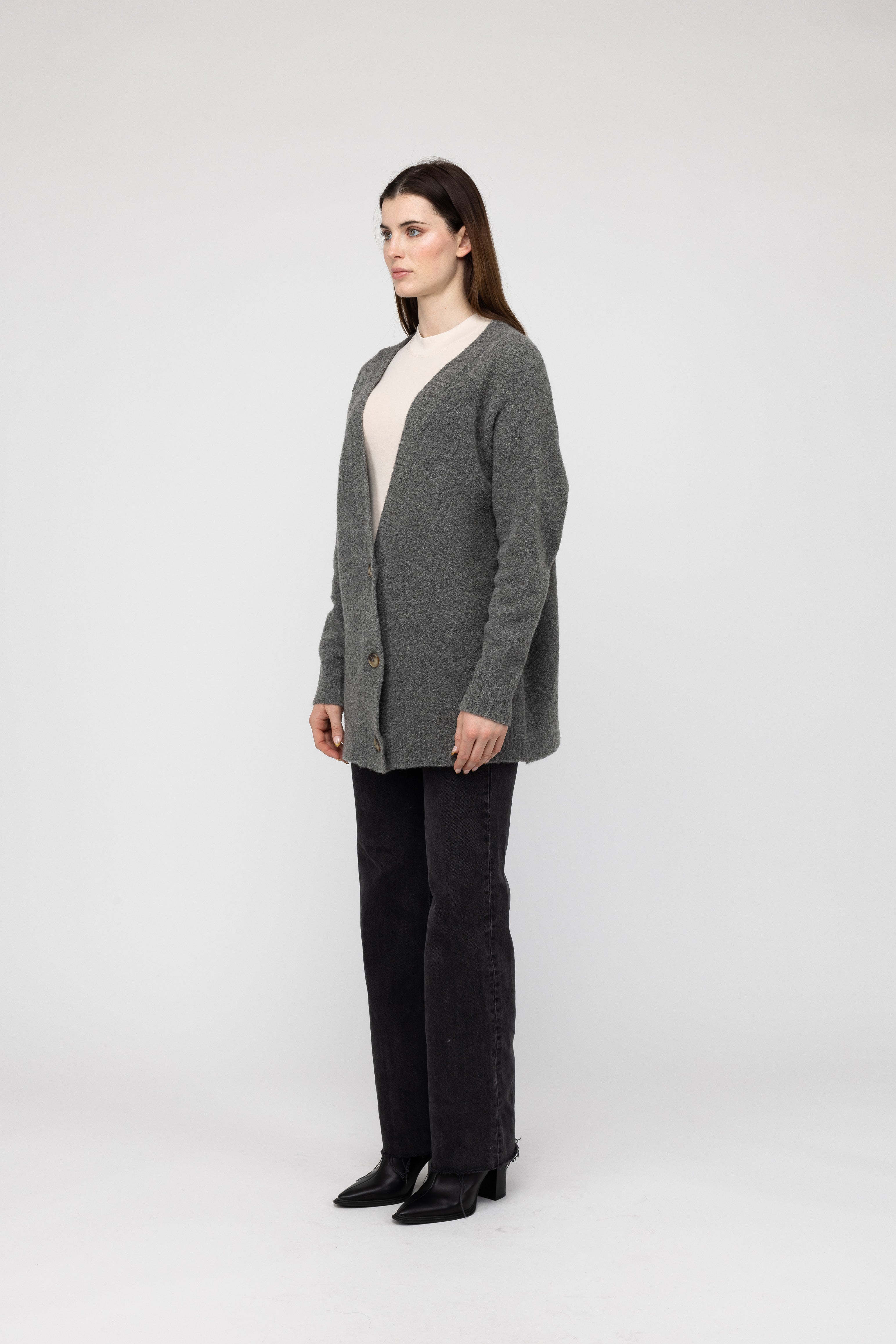 Van Kukil Cashmere Longline Buttoned Cardigan