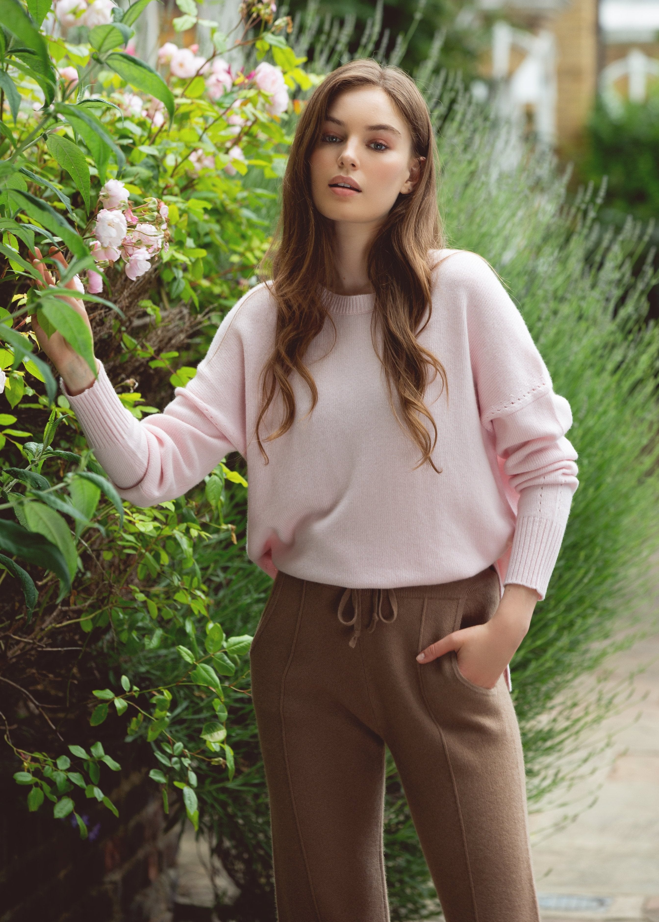 VAN KUKIL ROUND NECK JUMPER
