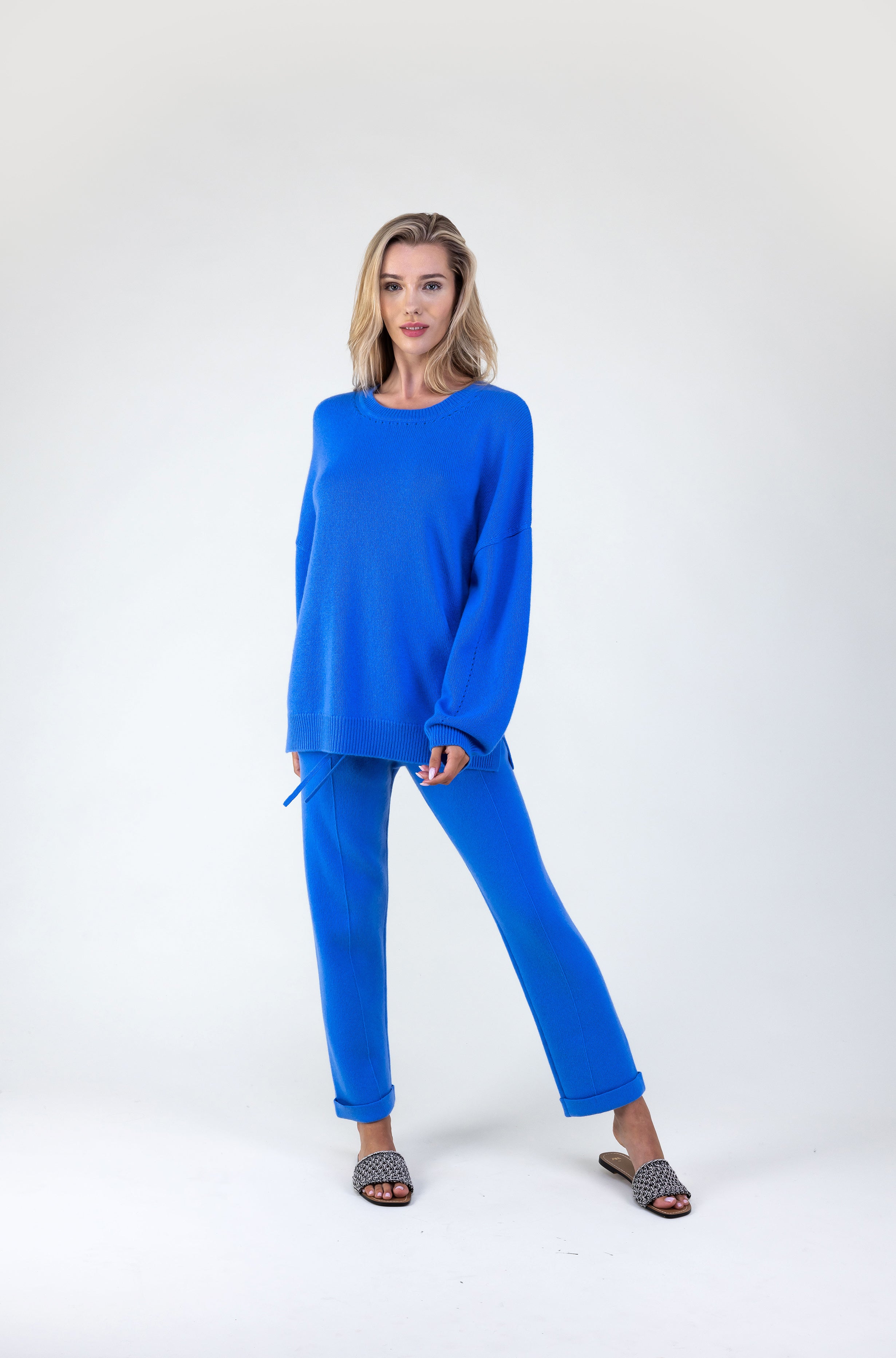 Van Kukil Cashmere Crew Neck Sweater