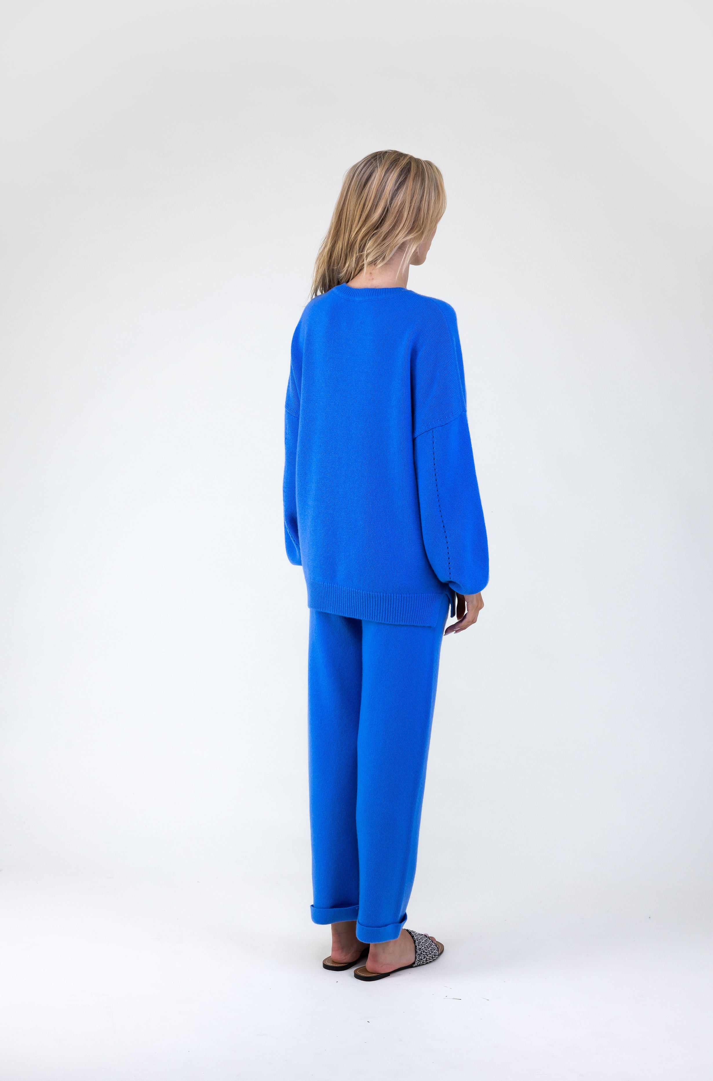 Van Kukil Cashmere Crew Neck Sweater