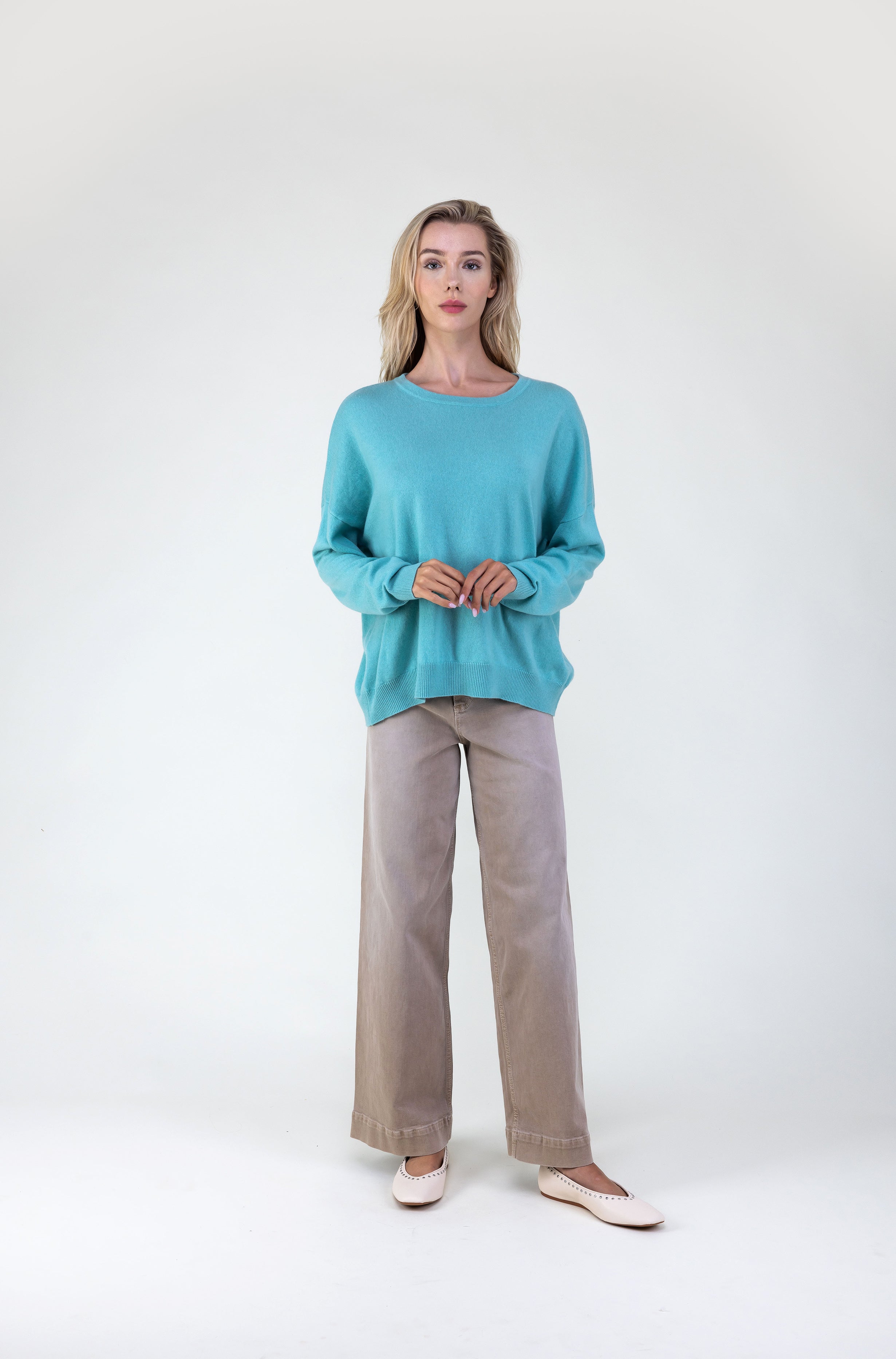 Van Kukil Cashmere Relaxed Crewneck Sweater