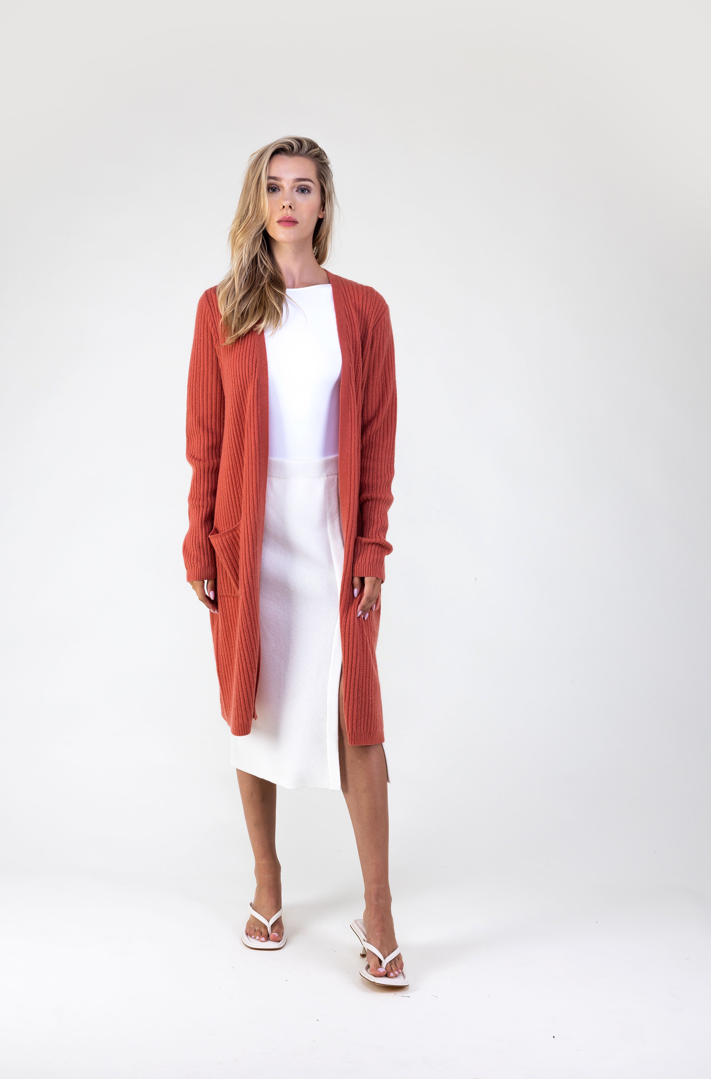 Van Kukil Cashmere Ribbed Long Cardigan