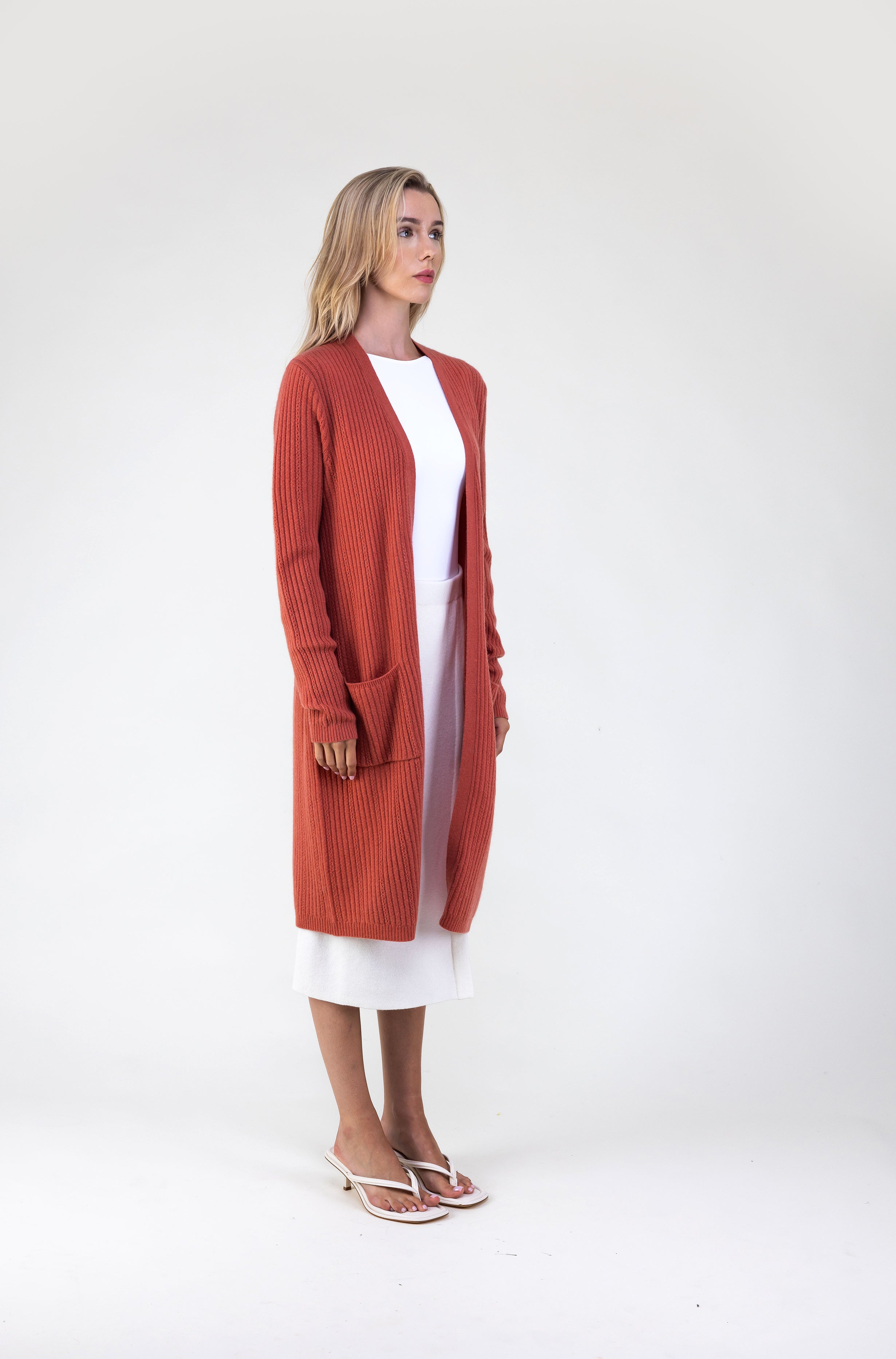 Van Kukil Cashmere Ribbed Long Cardigan