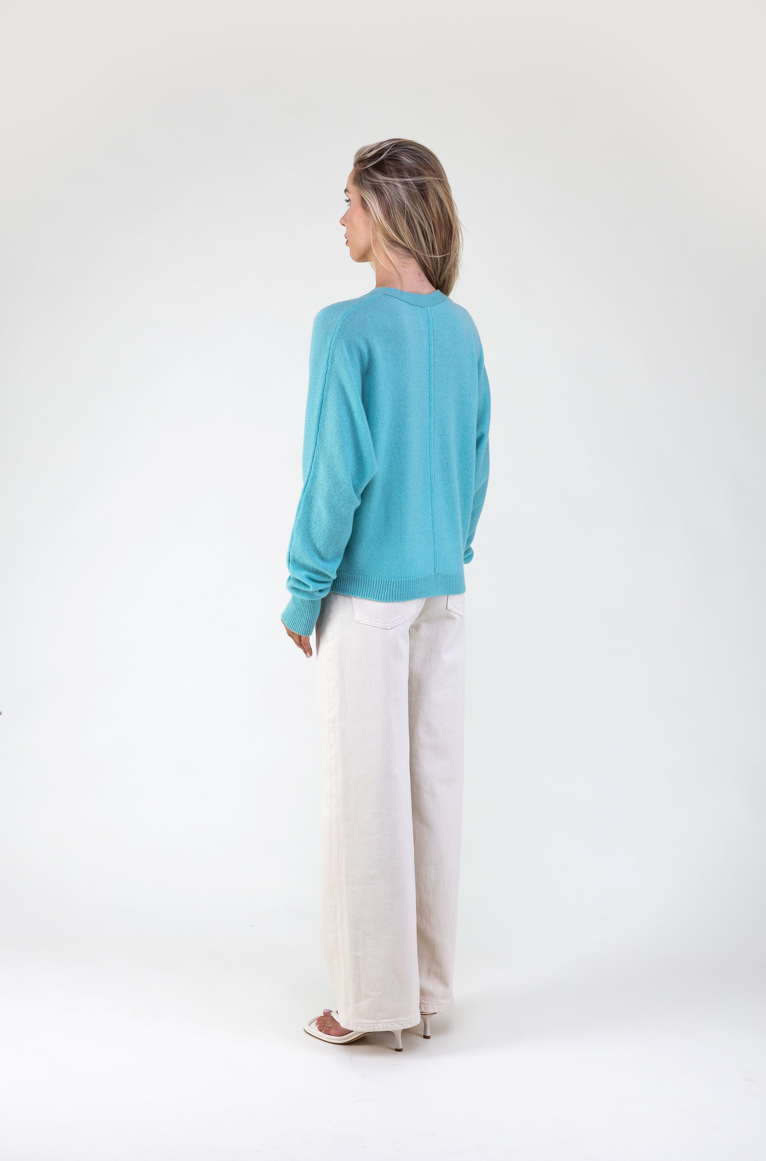 Van Kukil Cashmere V-Neck Five Button Cardigan