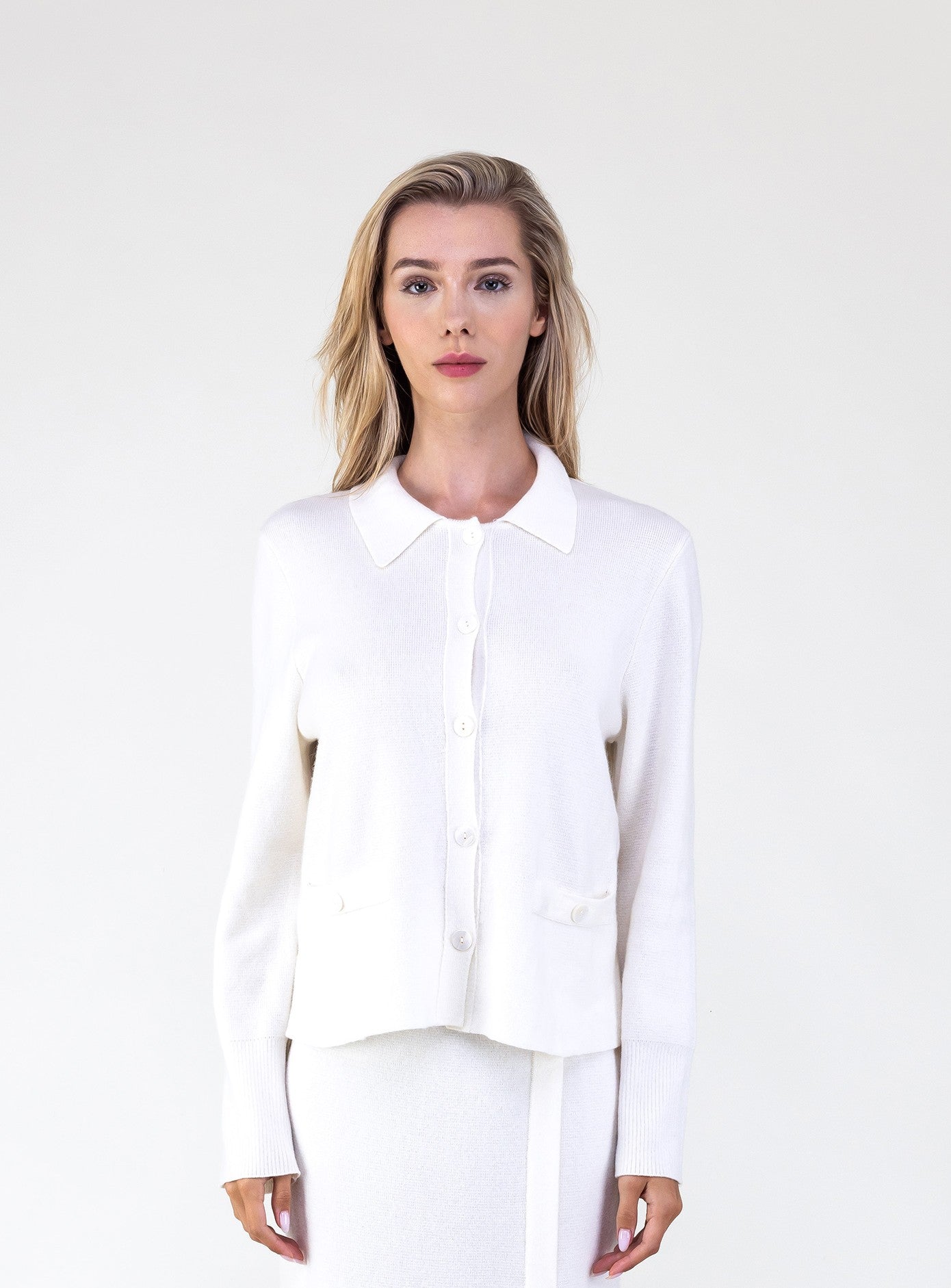 Van Kukil Cashmere Button-Up Cardigan with Collar