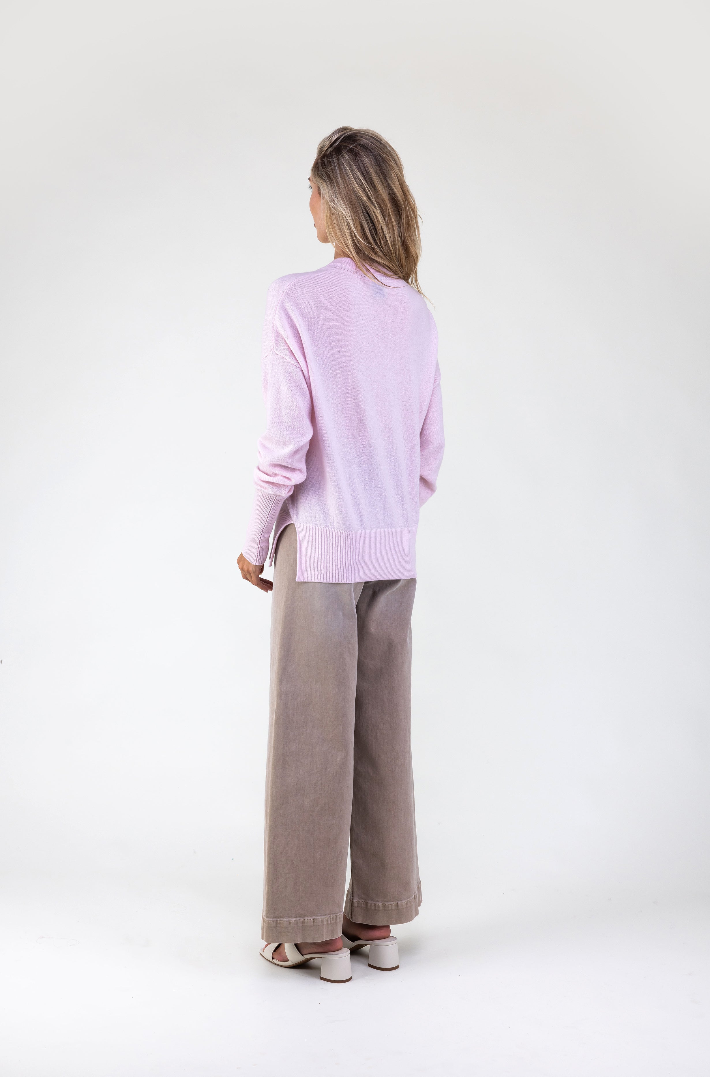 Van Kukil Cashmere V-Neck Sweater