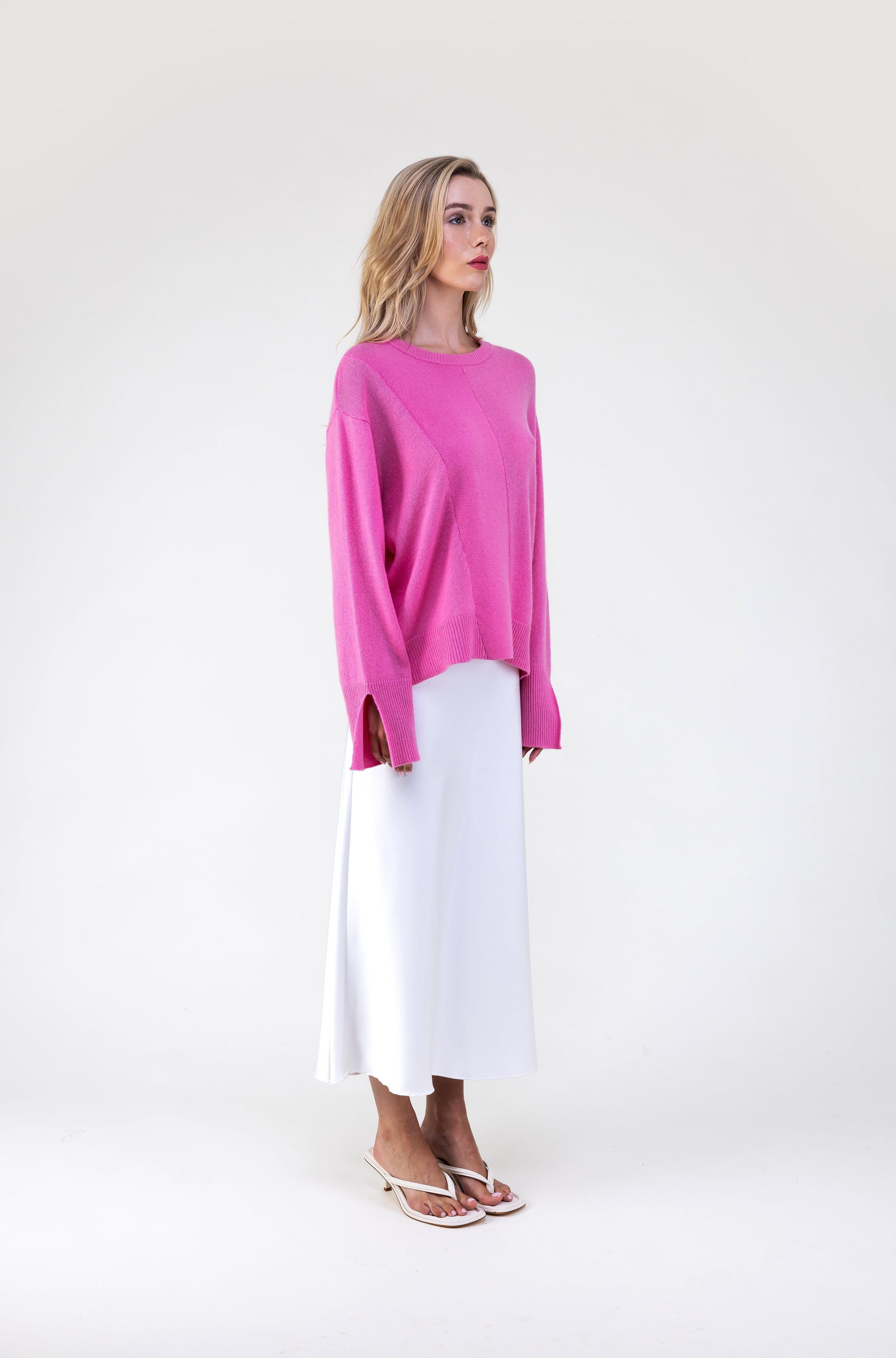 Van Kukil Cashmere Relaxed Crewneck Sweater