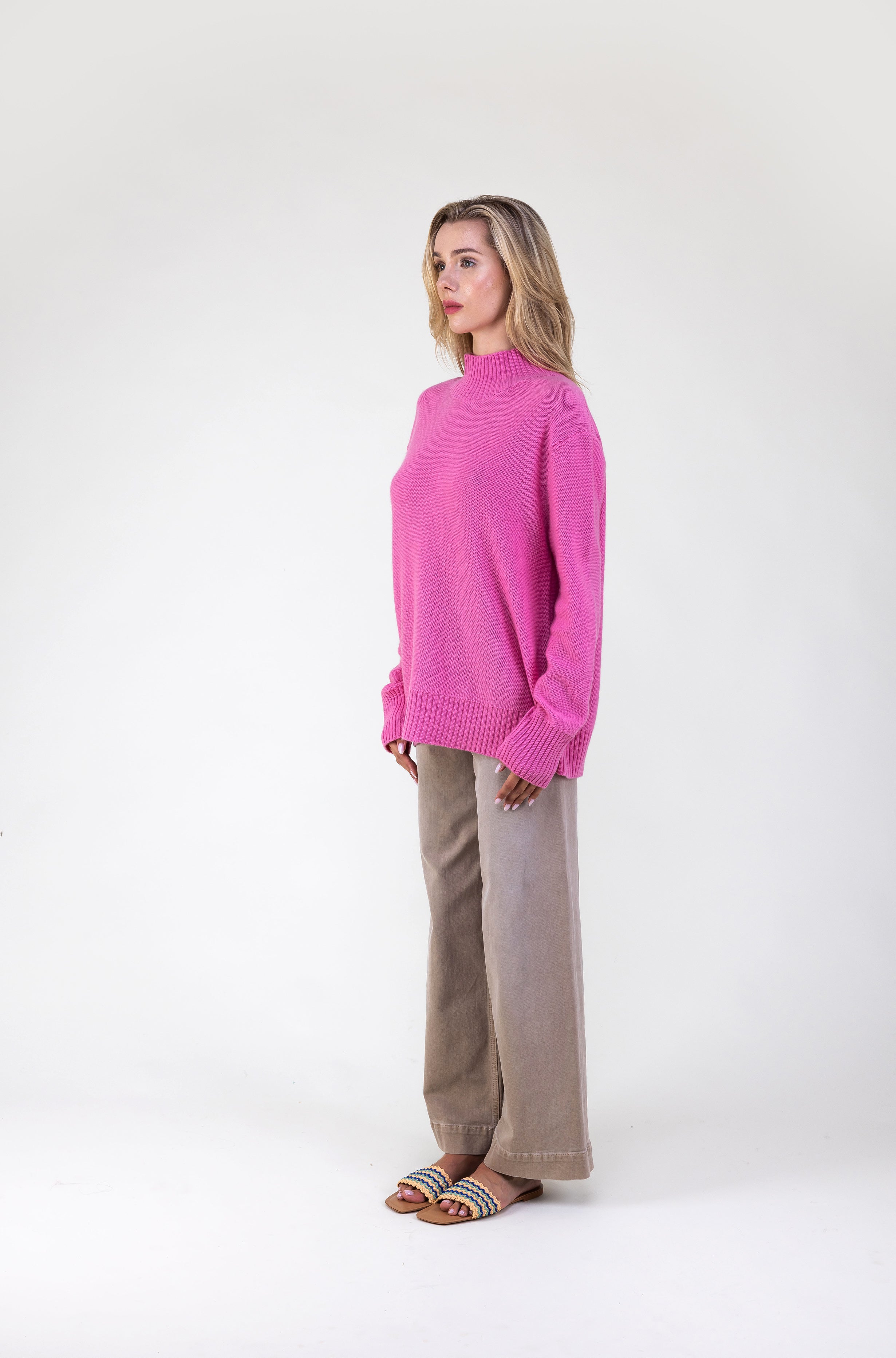 Van Kukil Mock Neck Cashmere Sweater