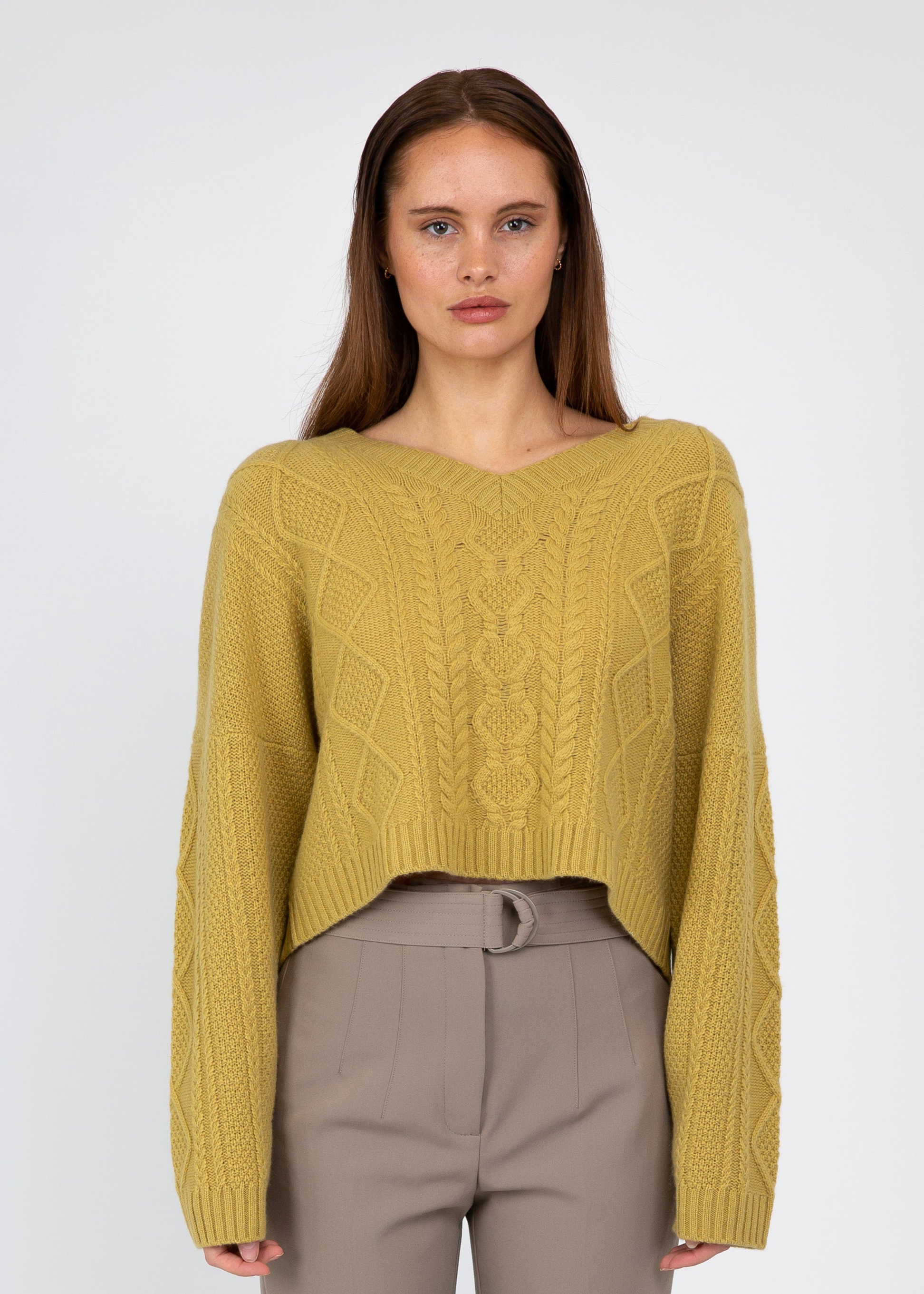 VAN KUKIL SHORT CABLE JUMPER