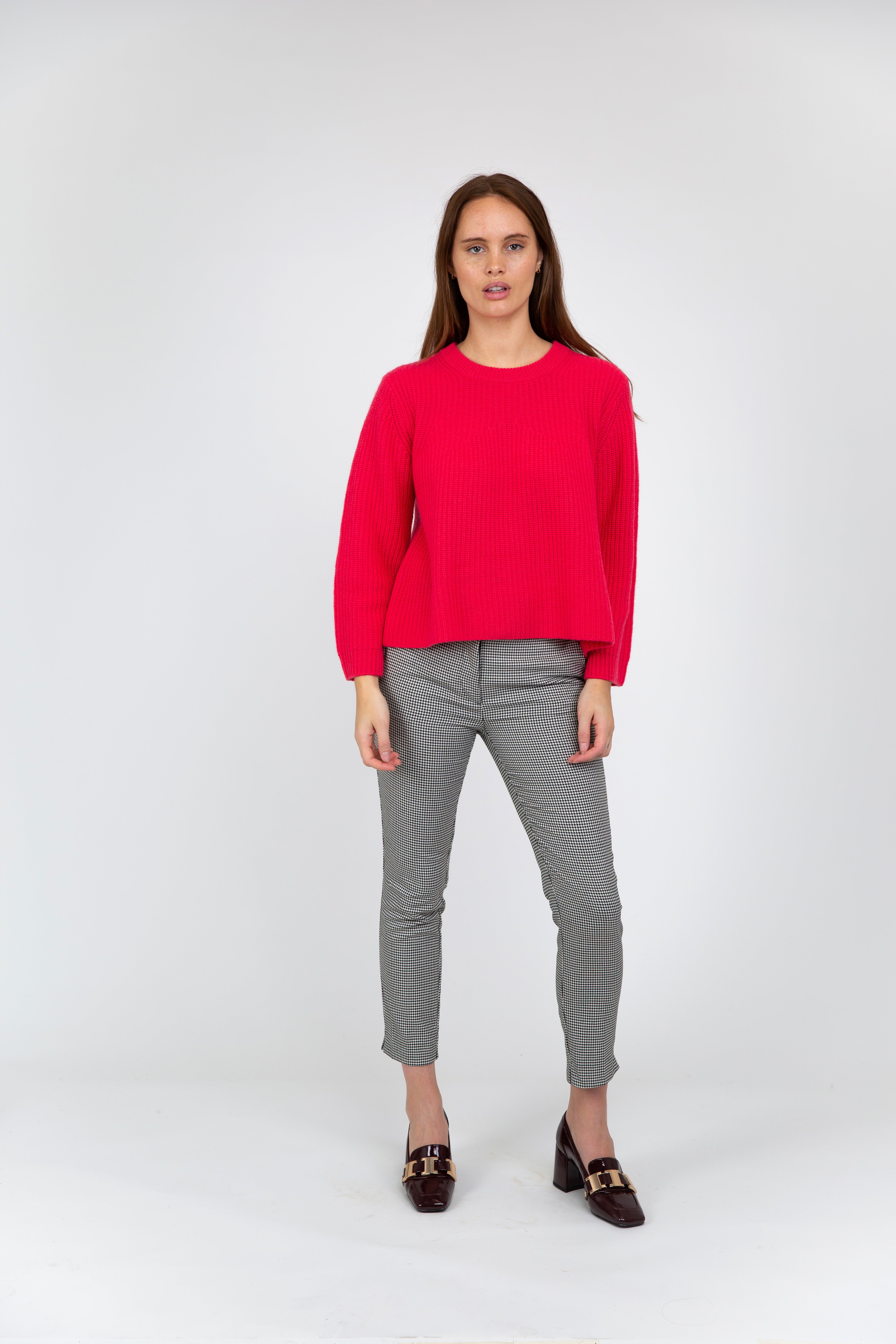 Van Kukil Classic Crew neck Sweater