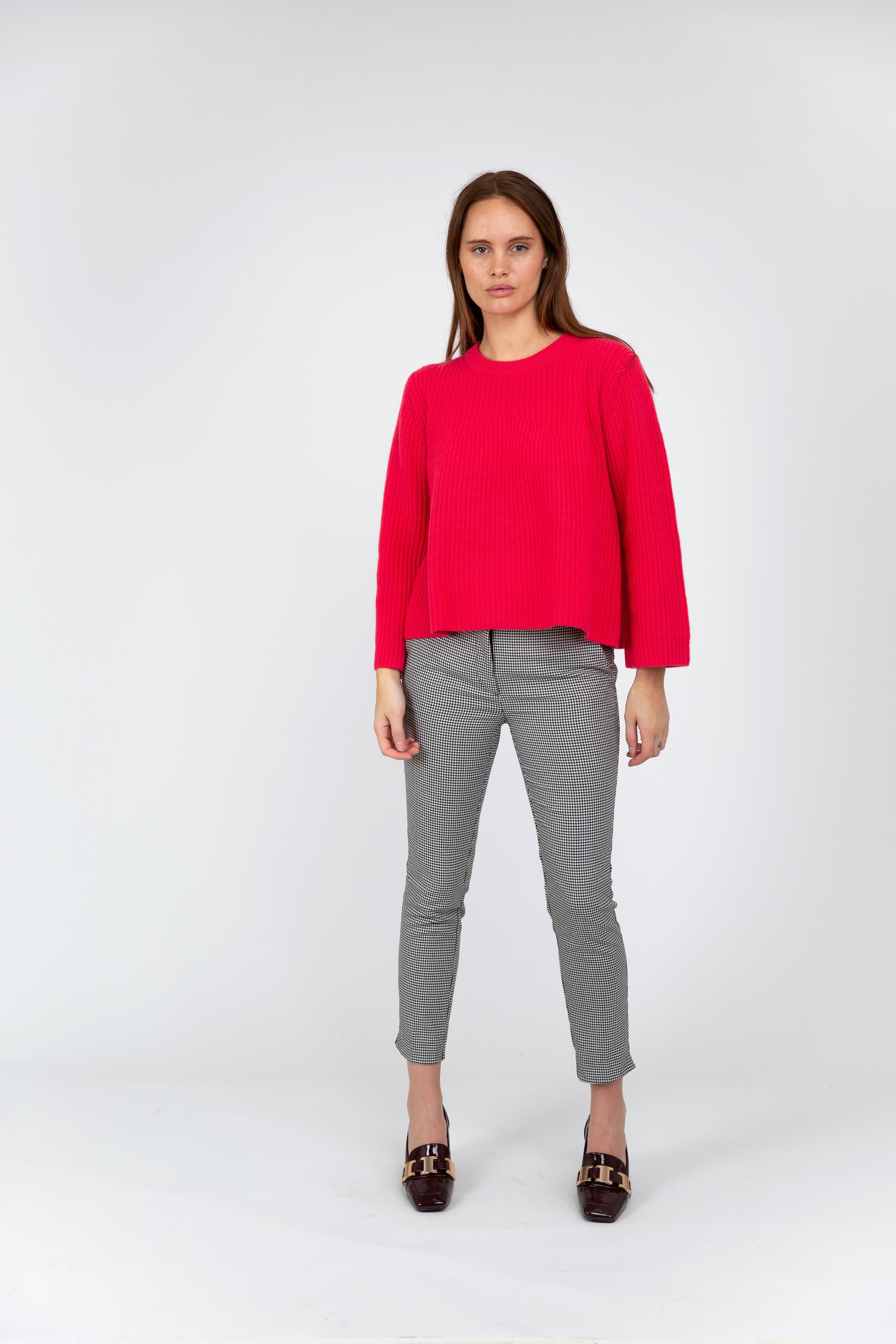 Van Kukil Classic Crew neck Sweater