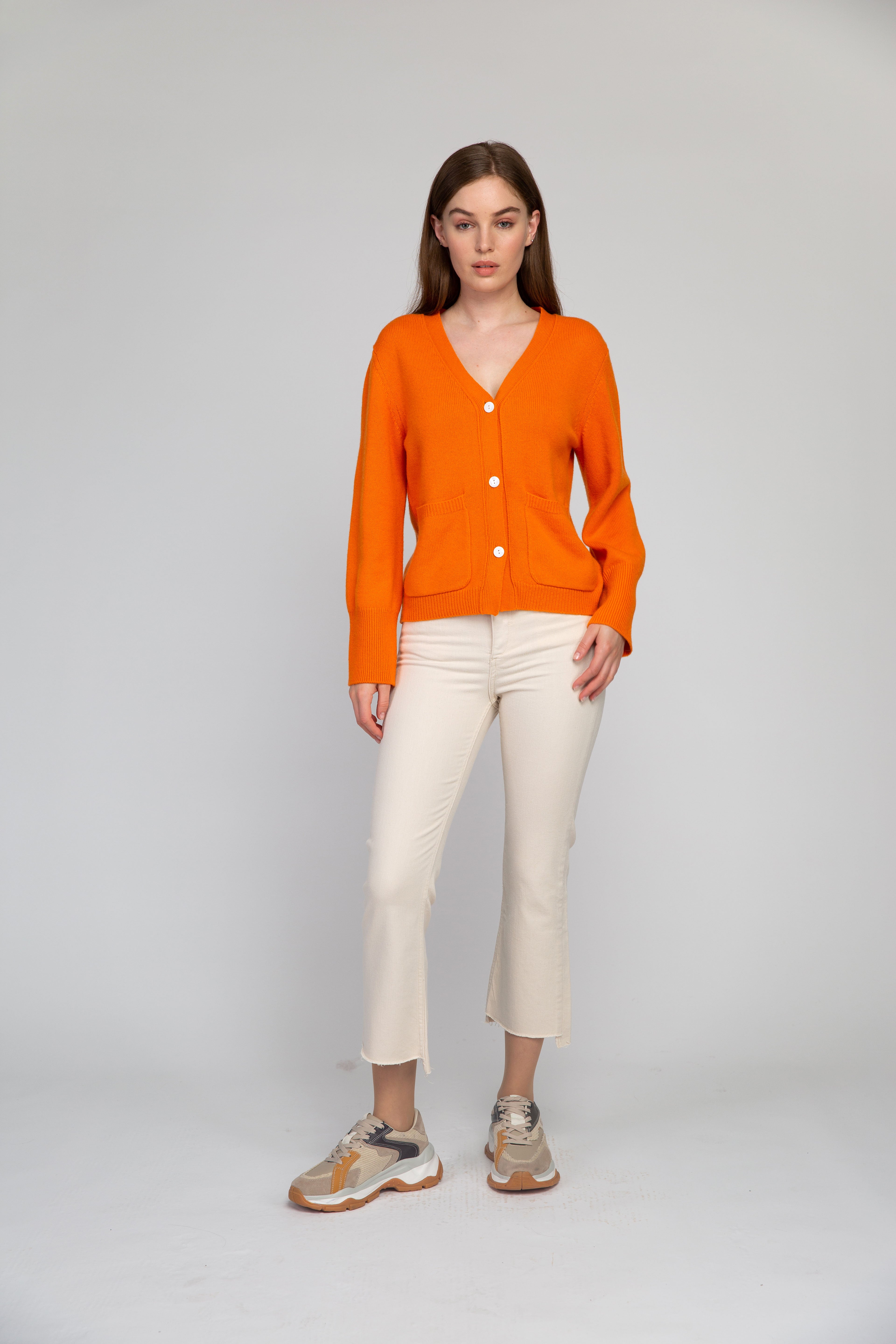 VAN KUKIL V NECK POCKET SHORT CARDIGAN