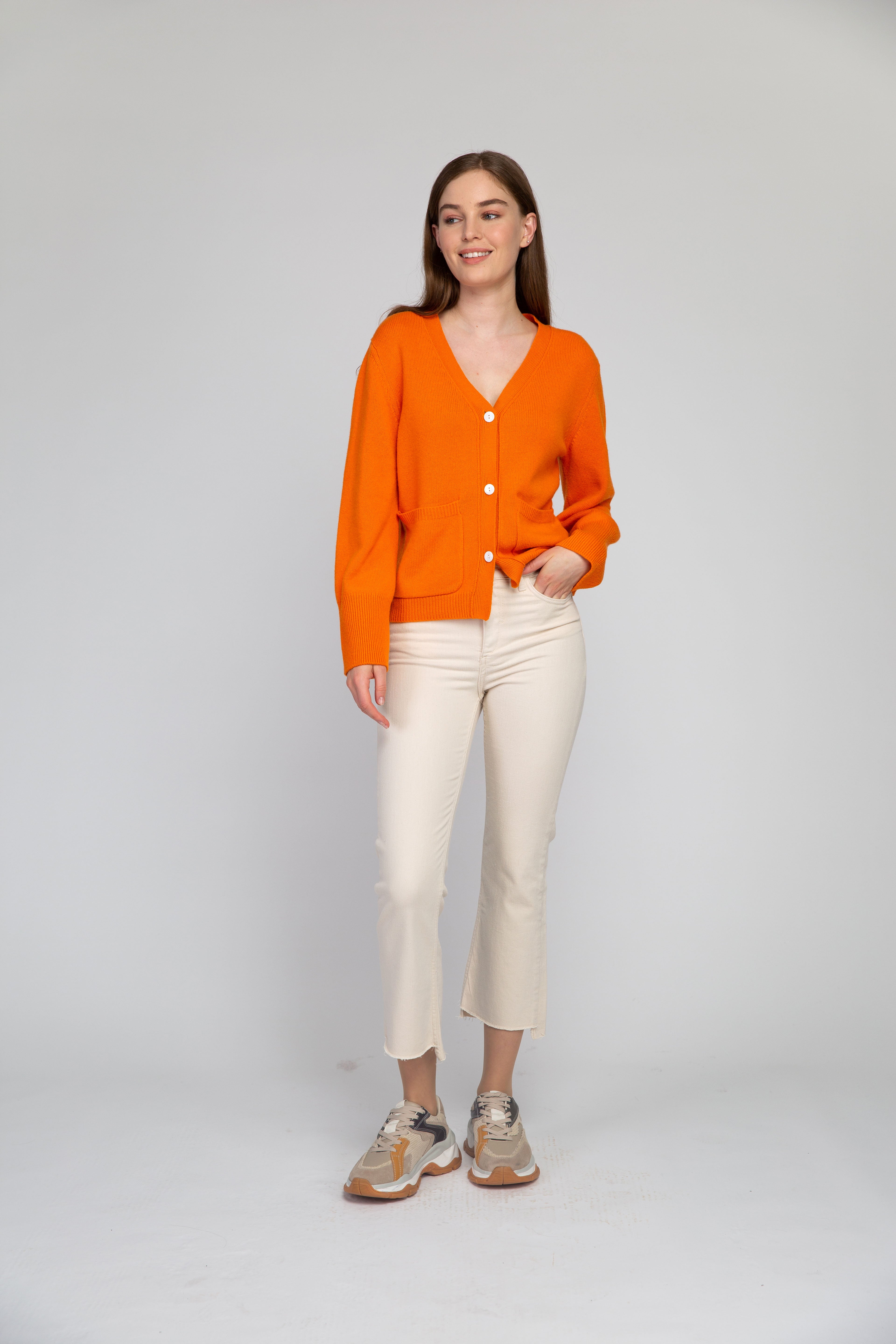 VAN KUKIL V NECK POCKET SHORT CARDIGAN