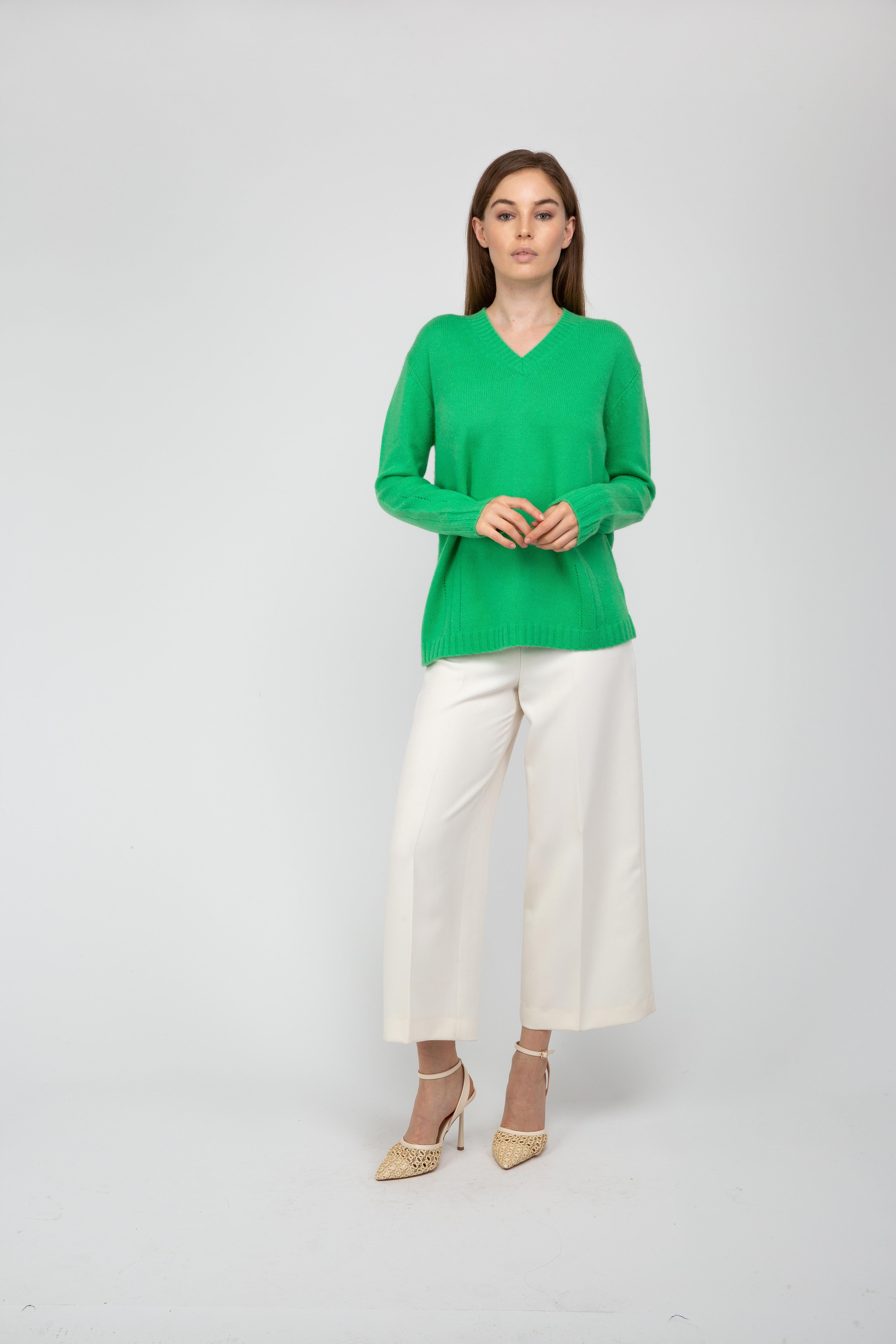 Van Kukil Cashmere V-Neck Jumper