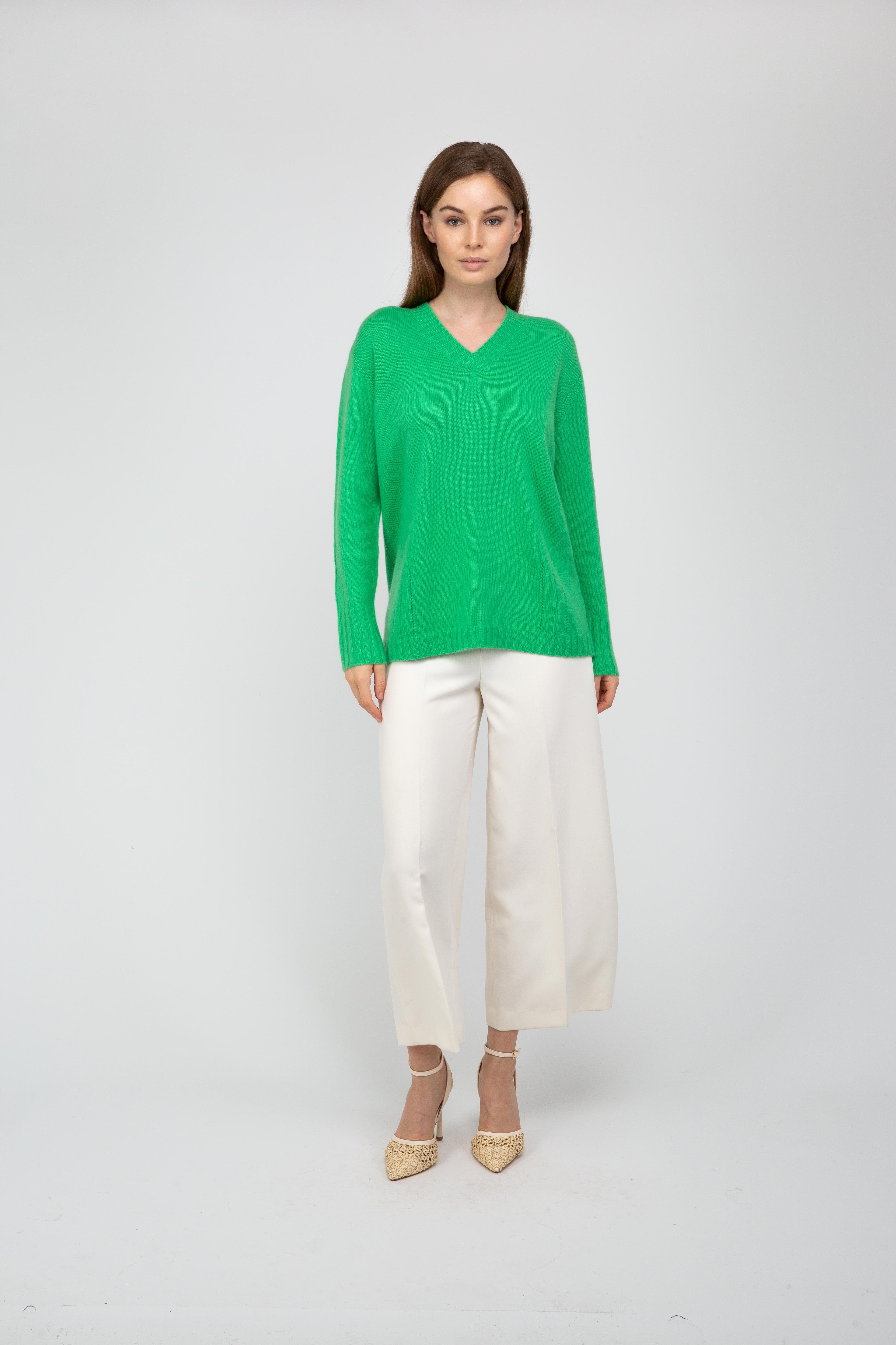 Van Kukil Cashmere V-Neck Jumper