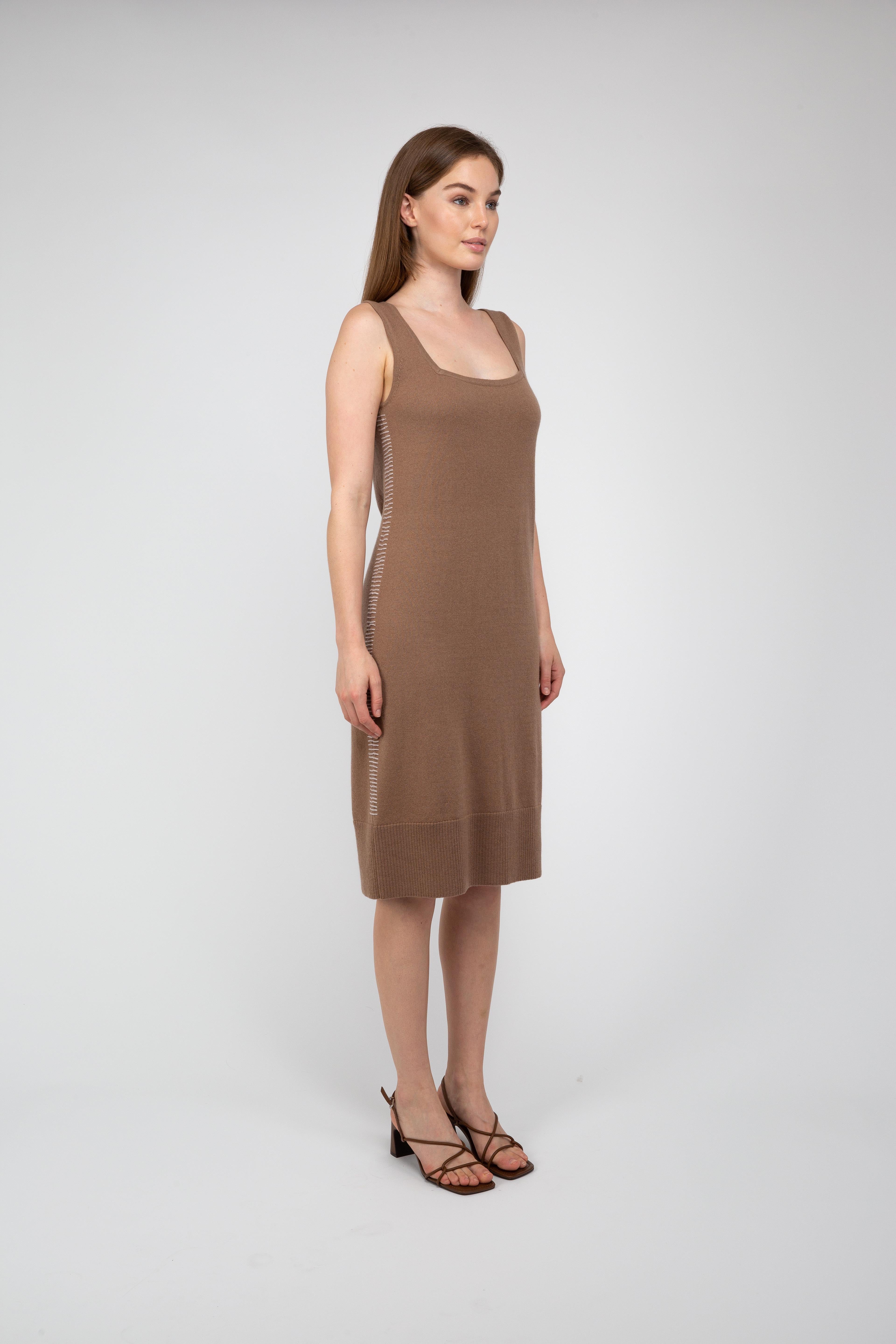 Van Kukil Cashmere Sleeveless Square neck Dress