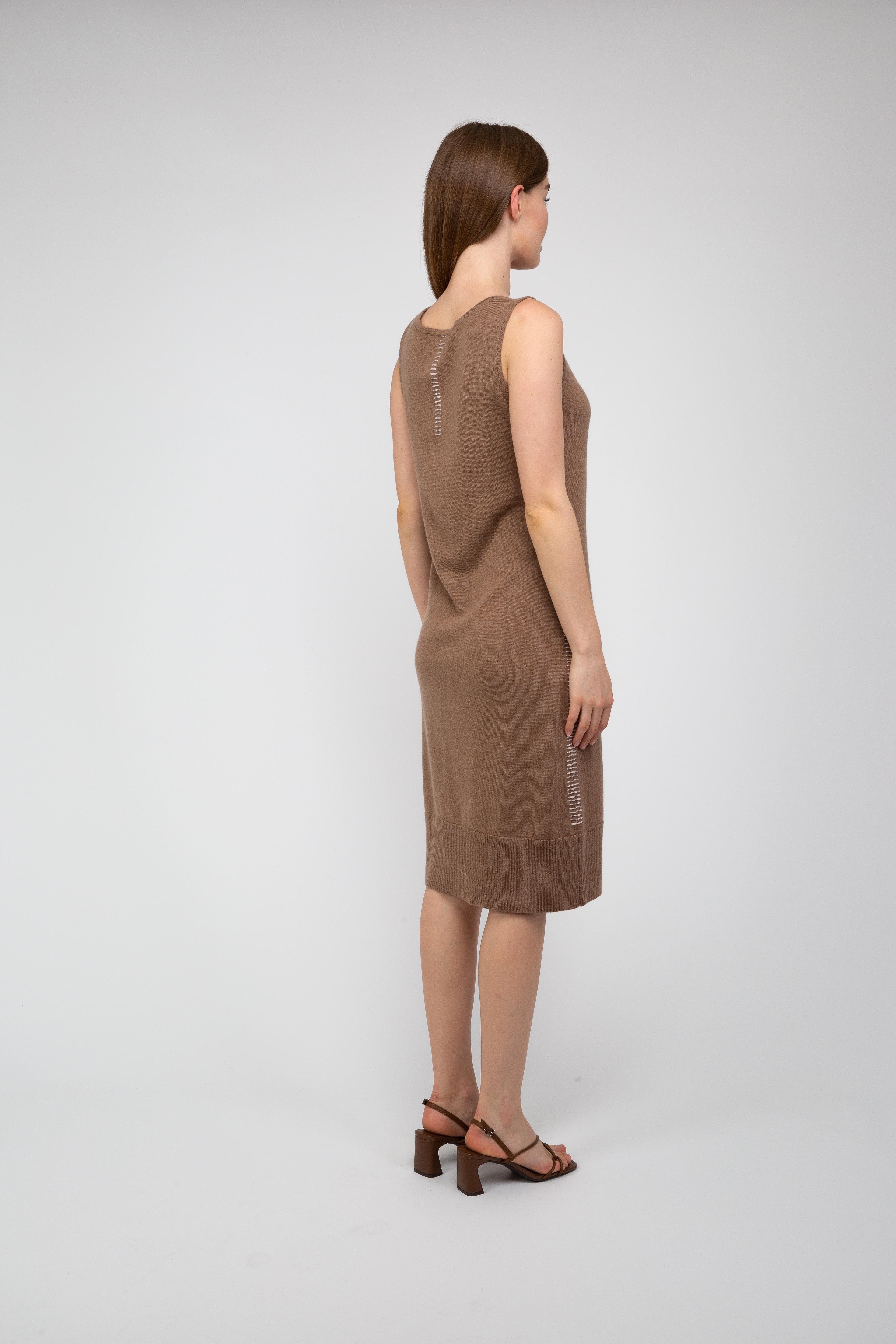 Van Kukil Cashmere Sleeveless Square neck Dress