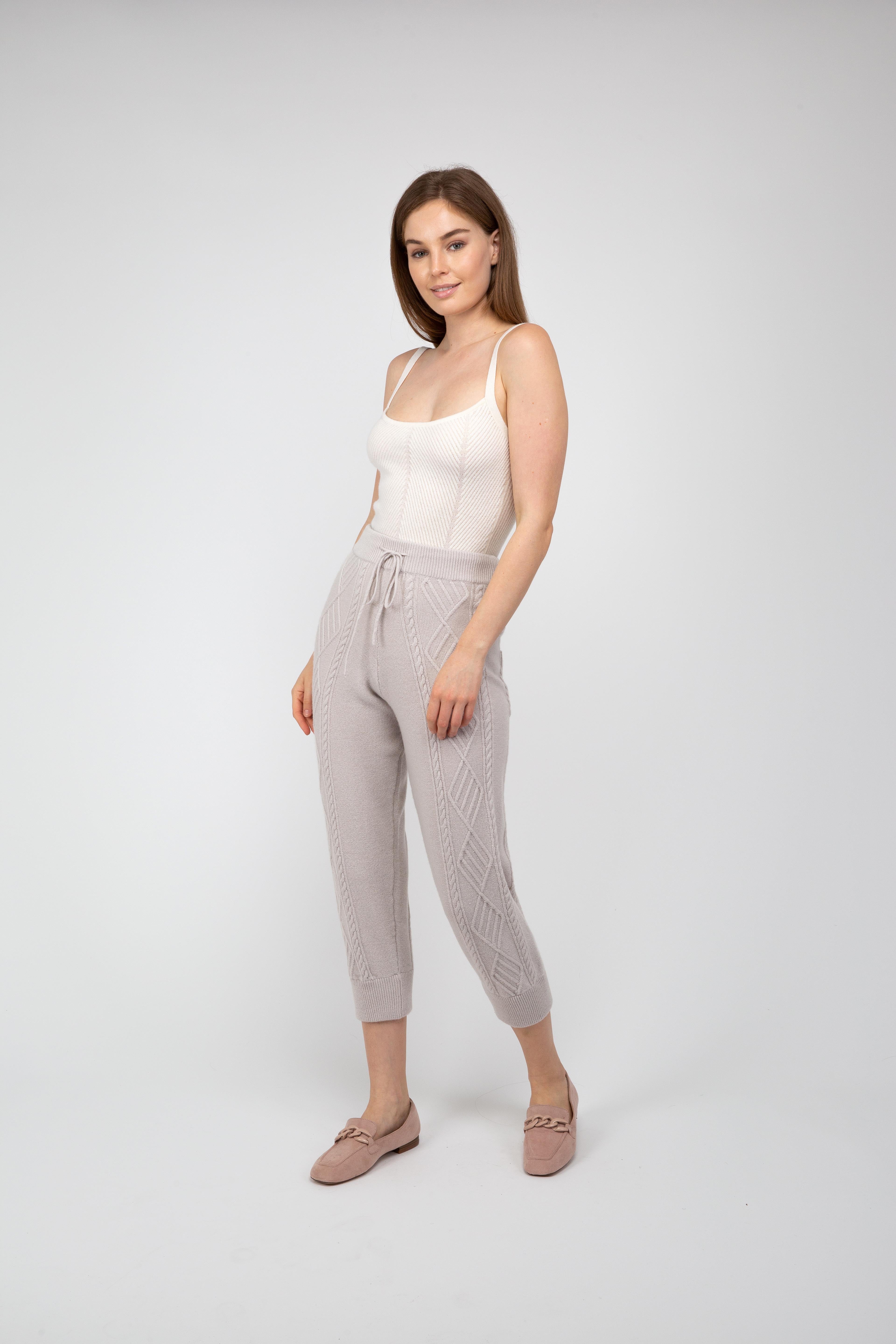 Van Kukil Cable-Knit Joggers