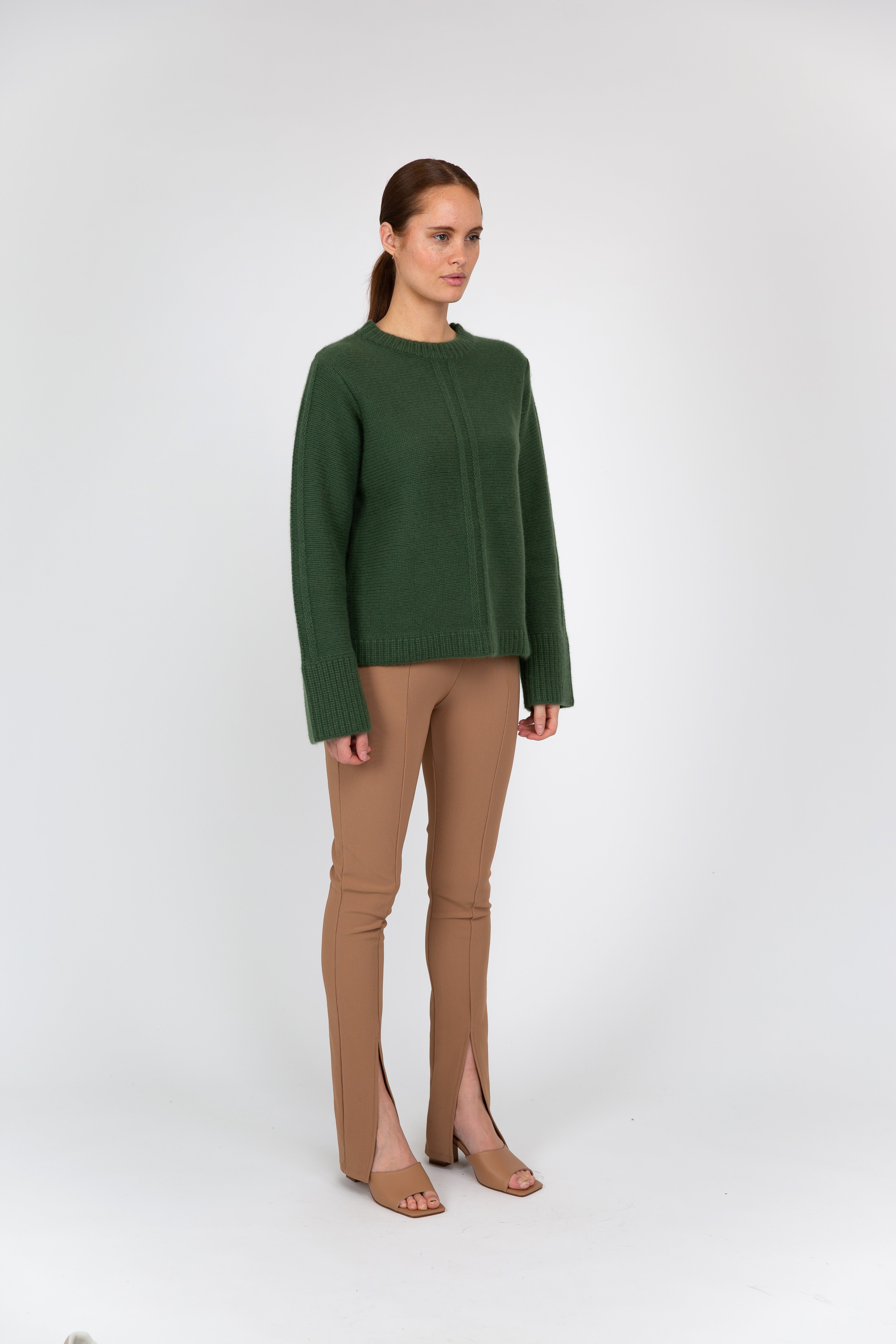 VAN KUKIL ROUND NECK JUMPER