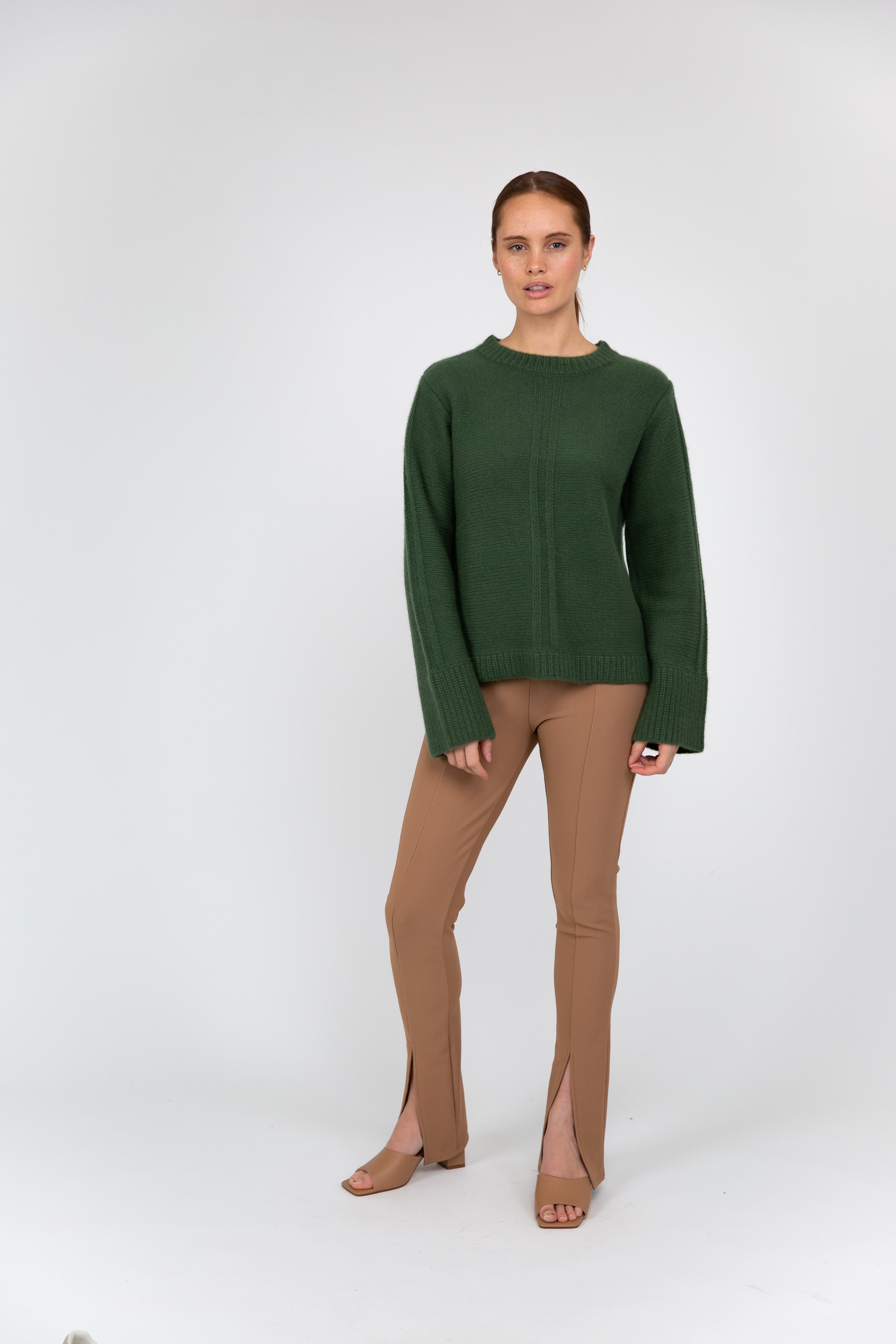 VAN KUKIL ROUND NECK JUMPER