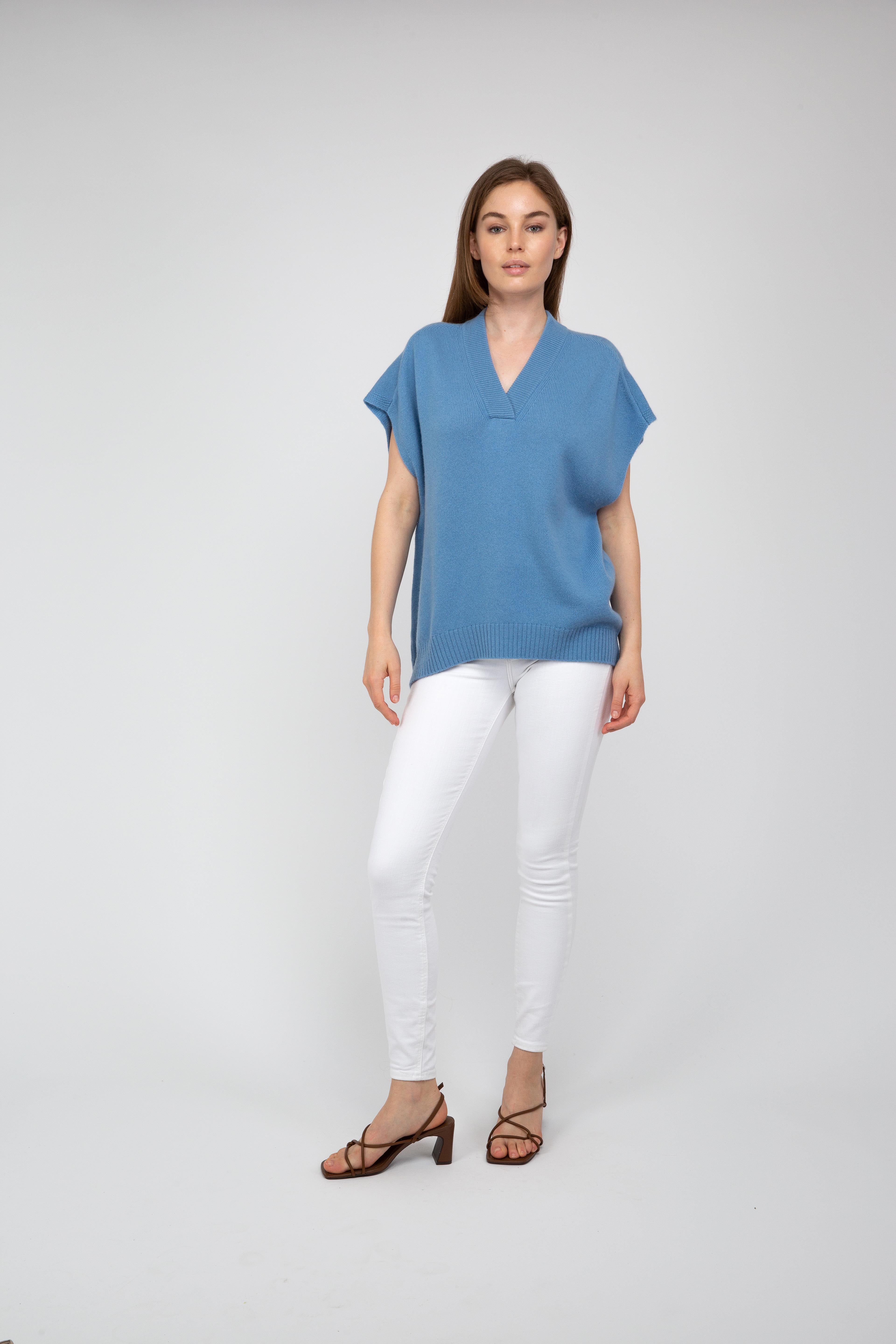 Van Kukil Cashmere Relaxed V-Neck Jumper