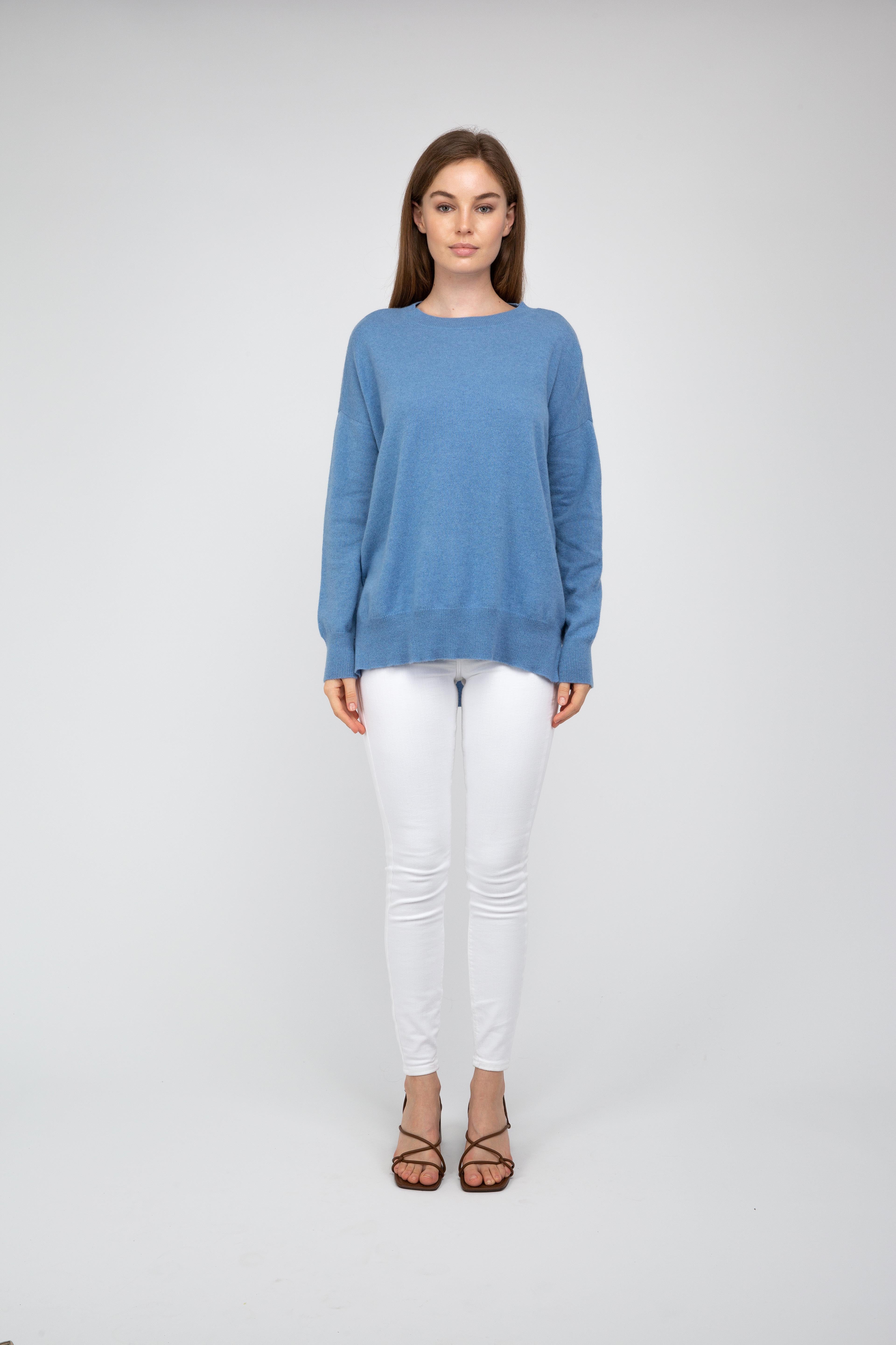 VAN KUKIL ROUND NECK LONGER BACK JUMPER