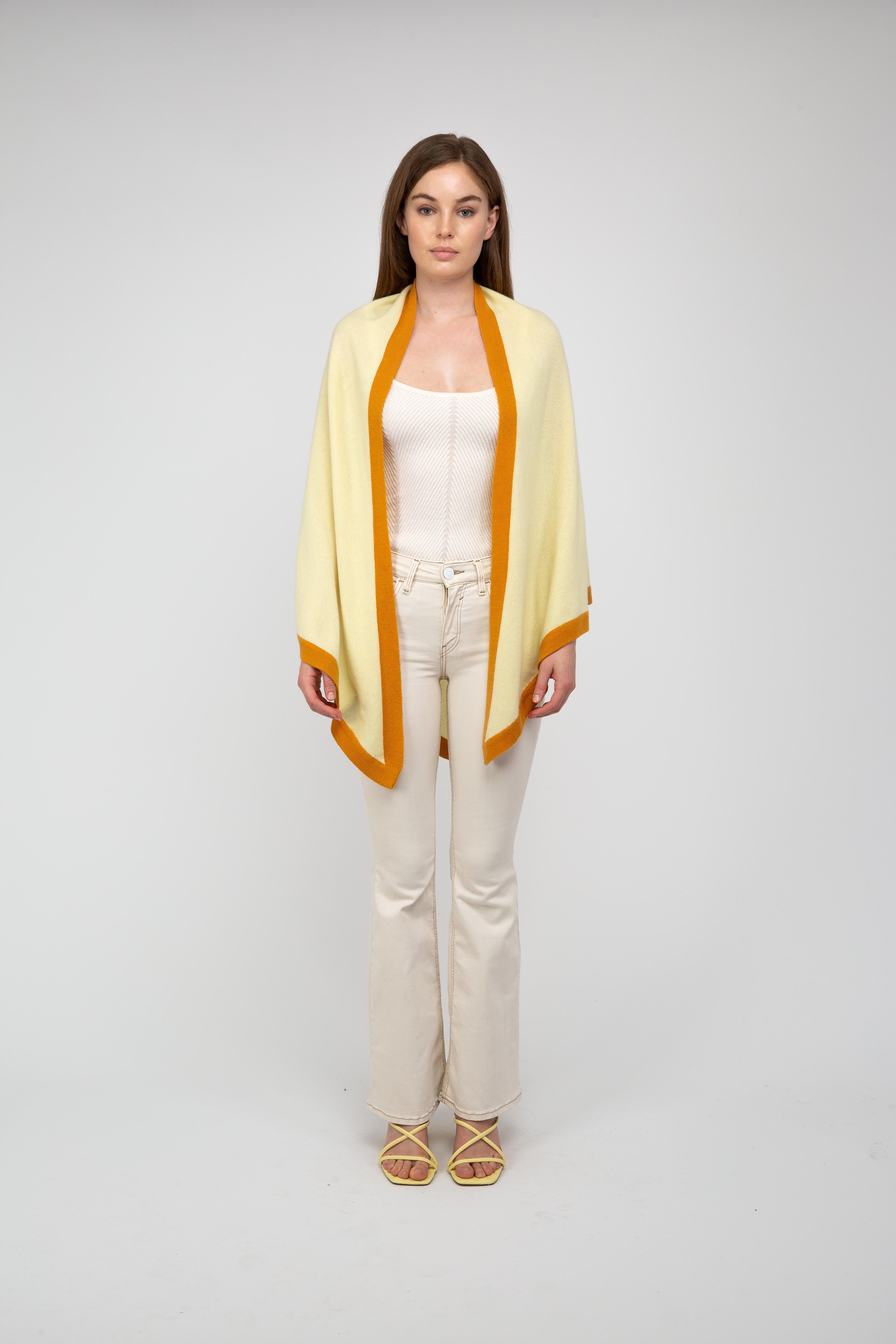 Van Kukil Contrast Trim Cape