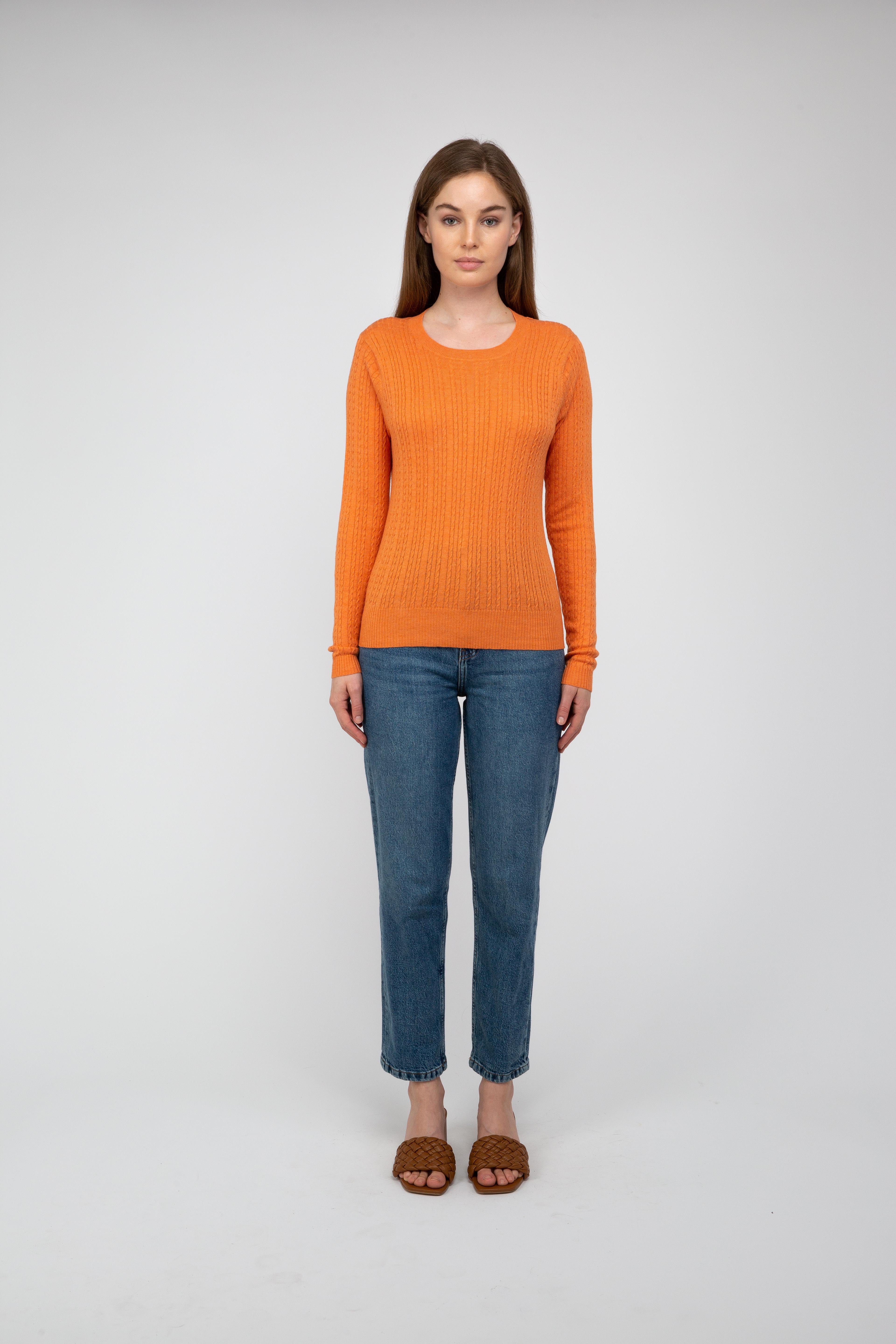 Van Kukil Ribbed Crewneck Sweater