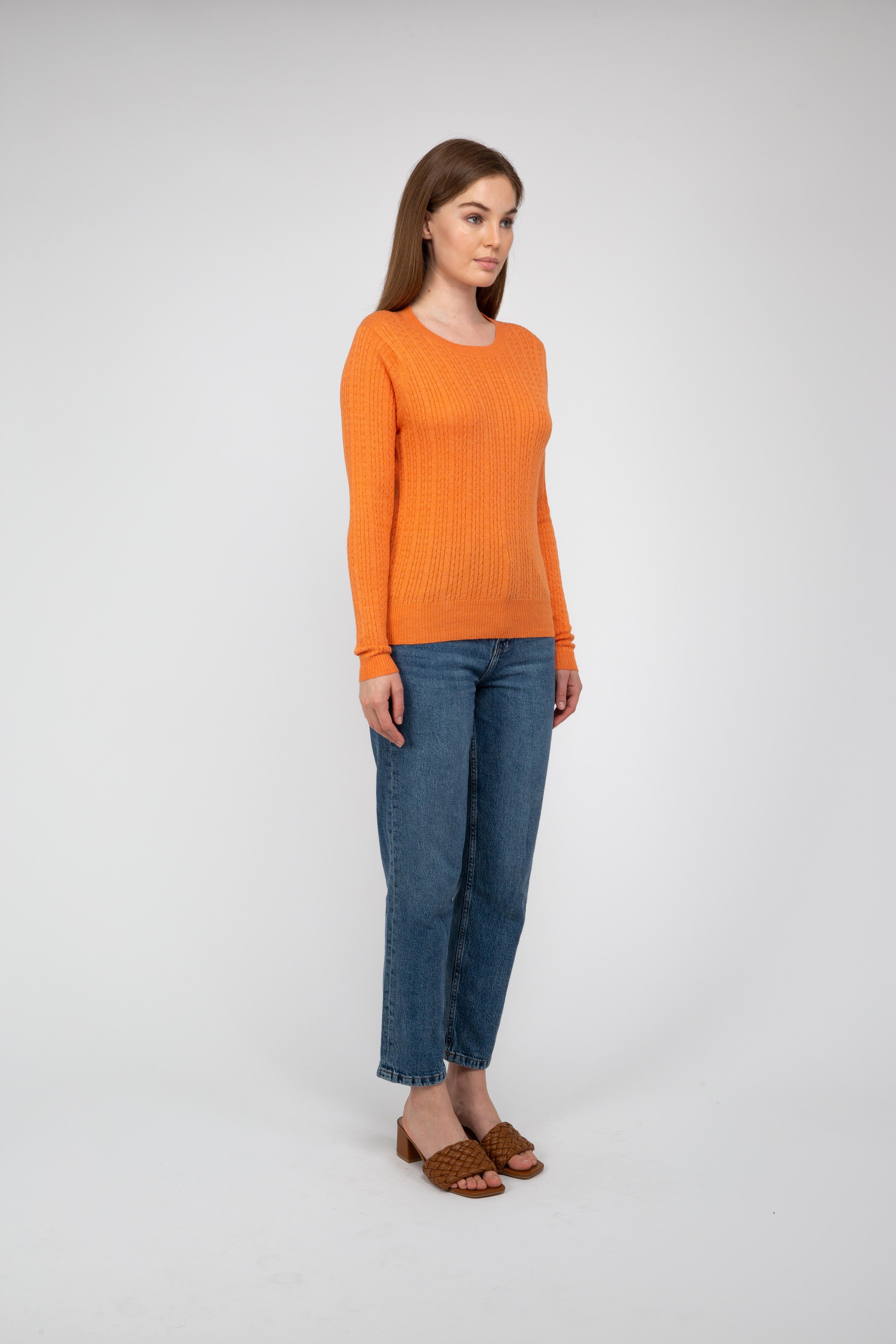 Van Kukil Ribbed Crewneck Sweater
