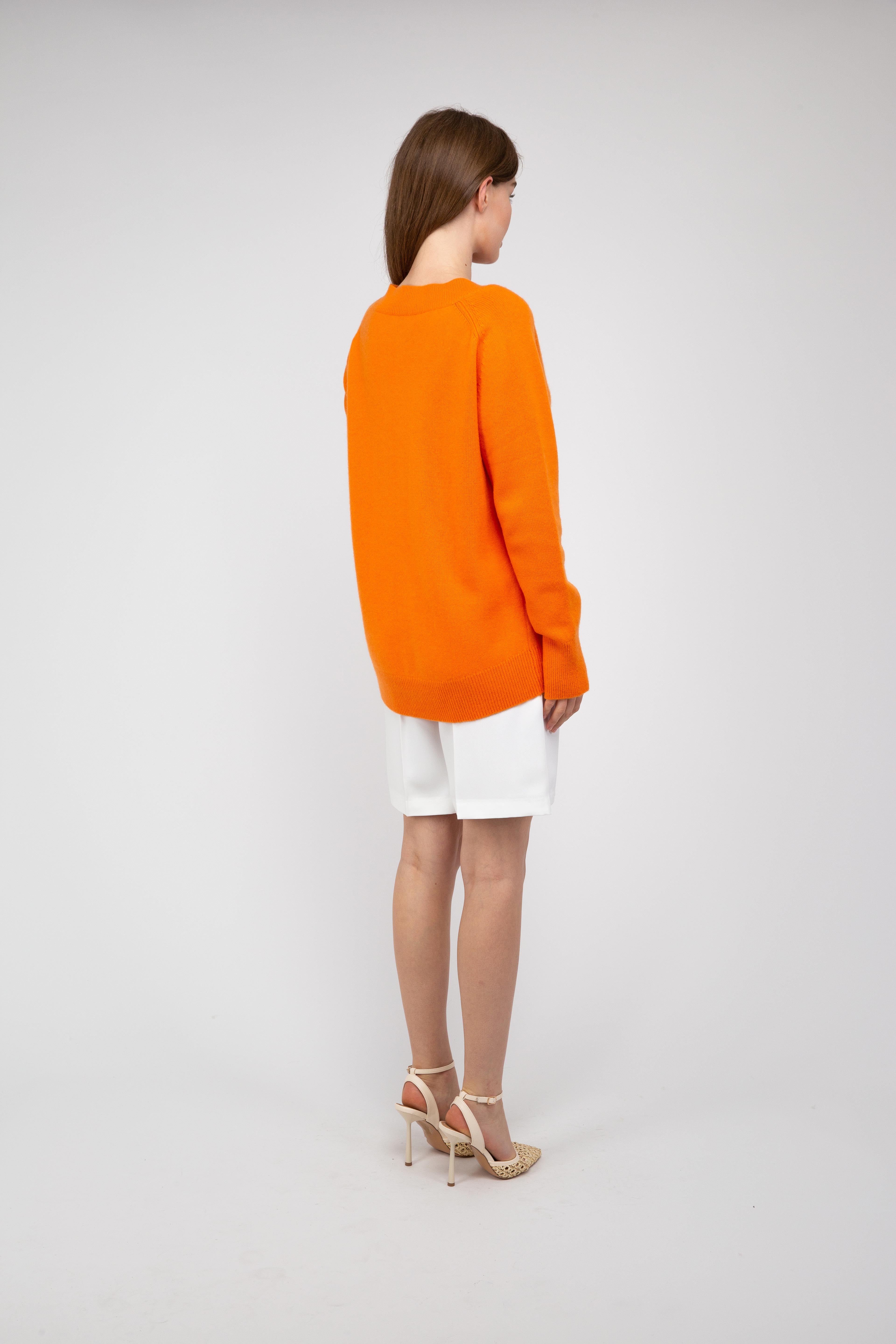 Van Kukil Cashmere V-Neck Jumper