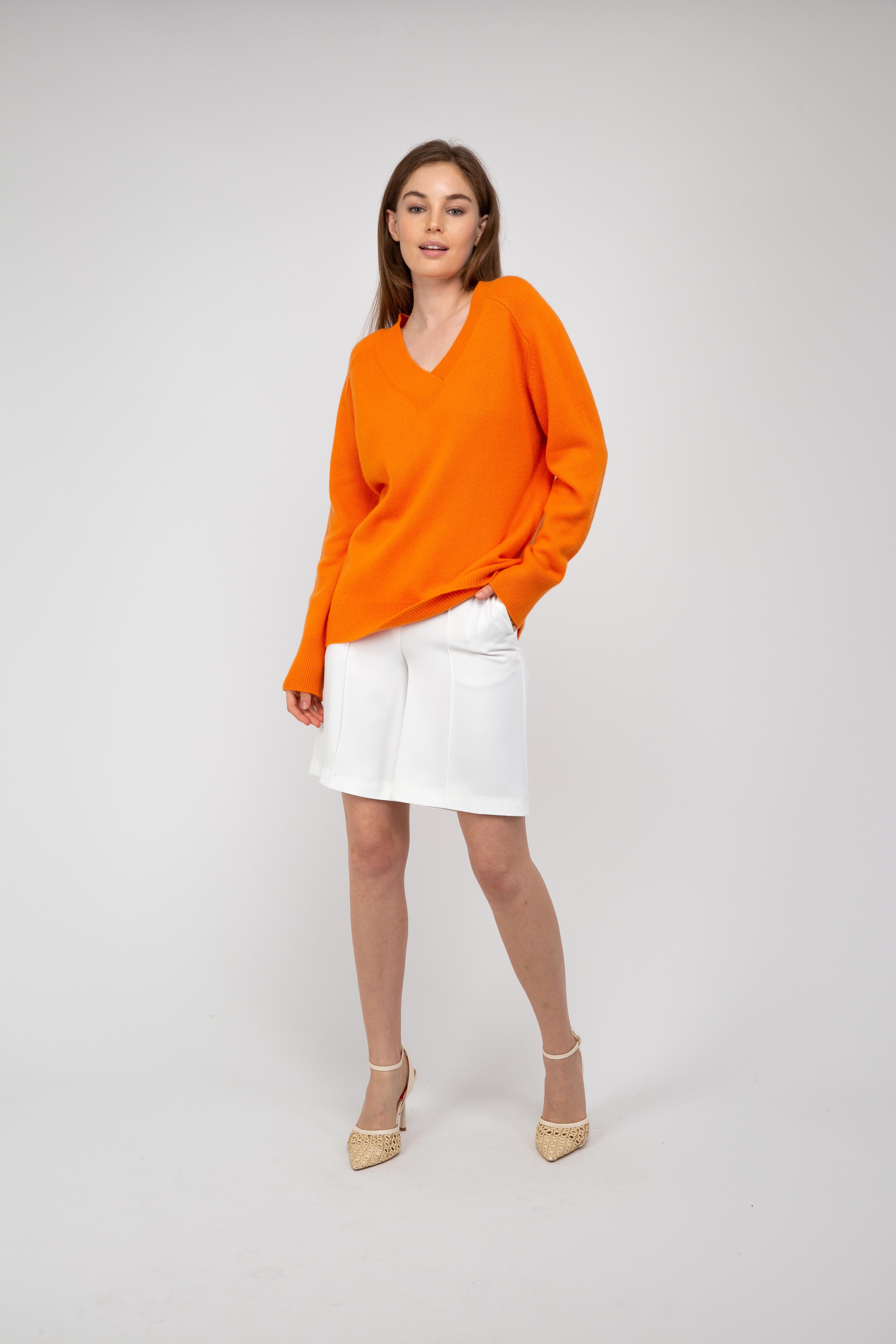 Van Kukil Cashmere V-Neck Jumper