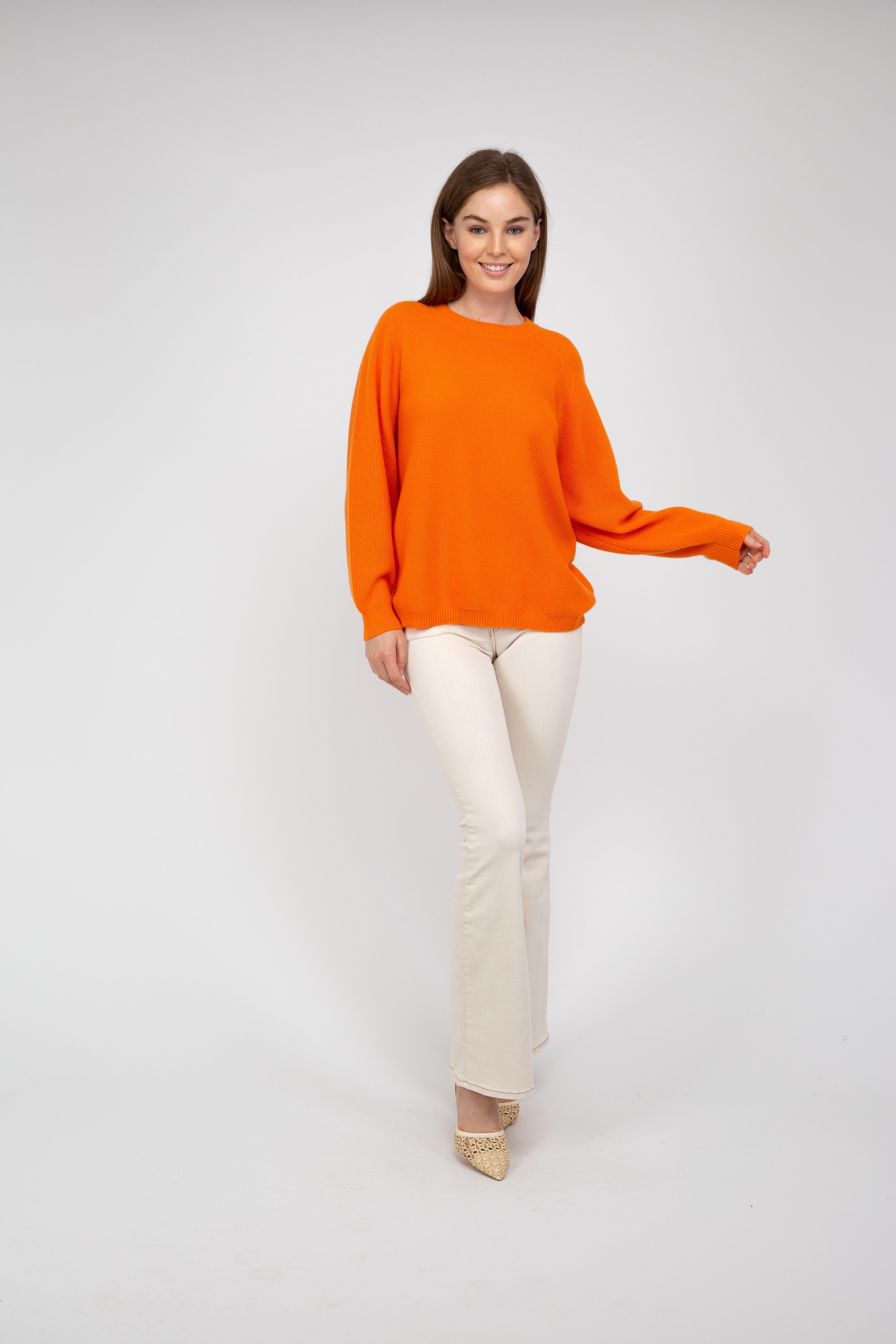 Van Kukil Round Neck Jumper