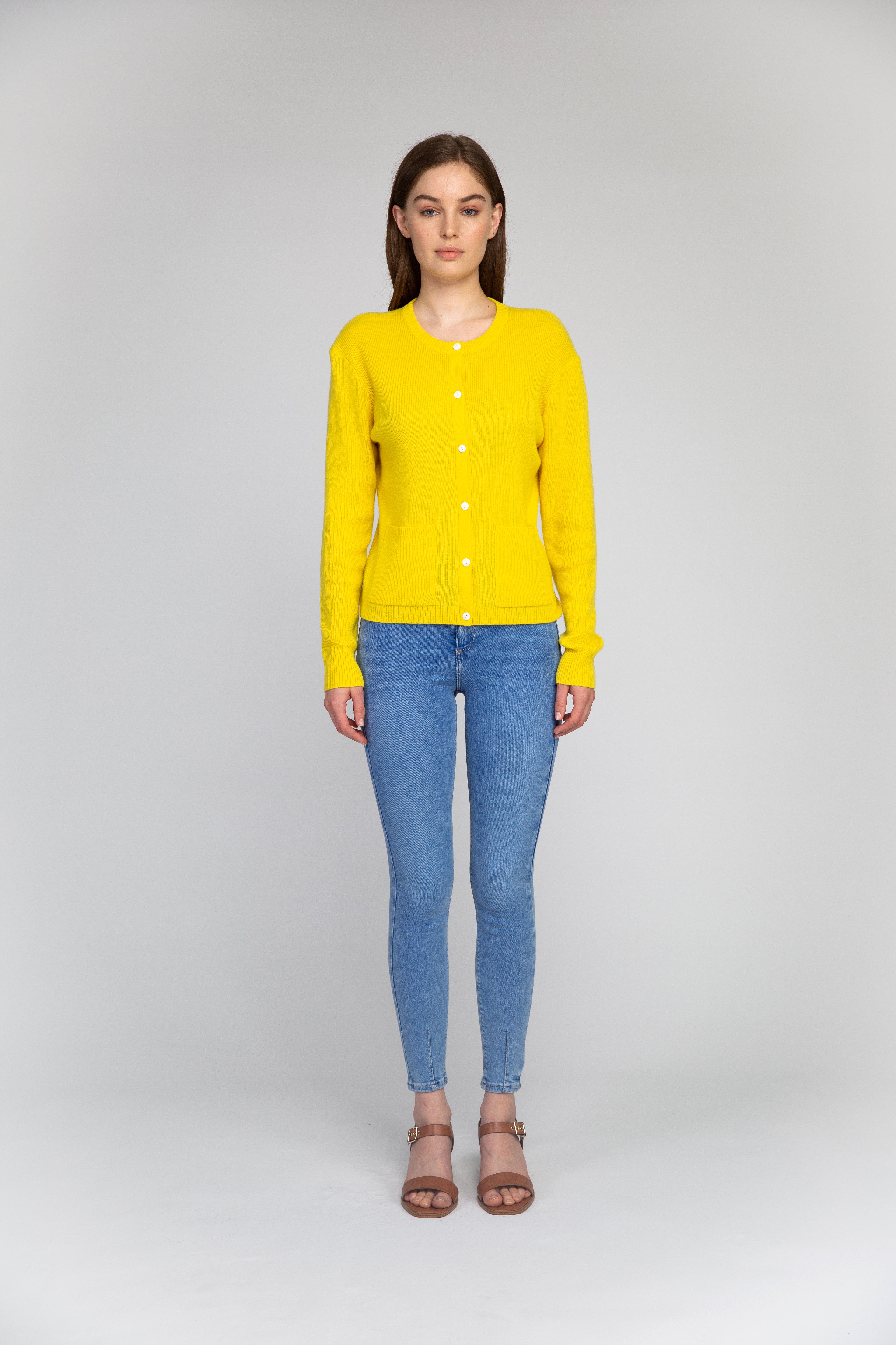 Van Kukil Classic Crew Neck Cardigan