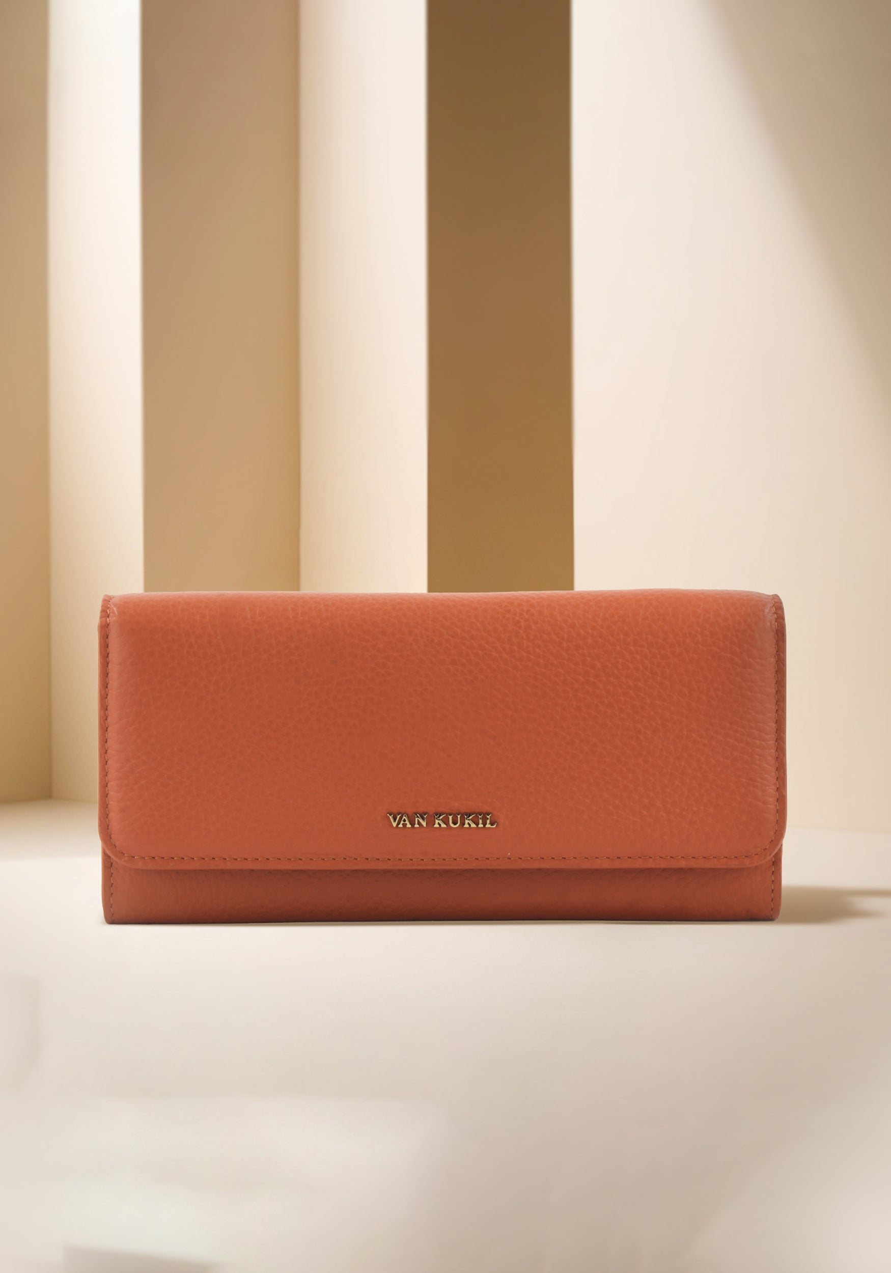 VAN KUKIL TODS LEATHER LONG WALLET