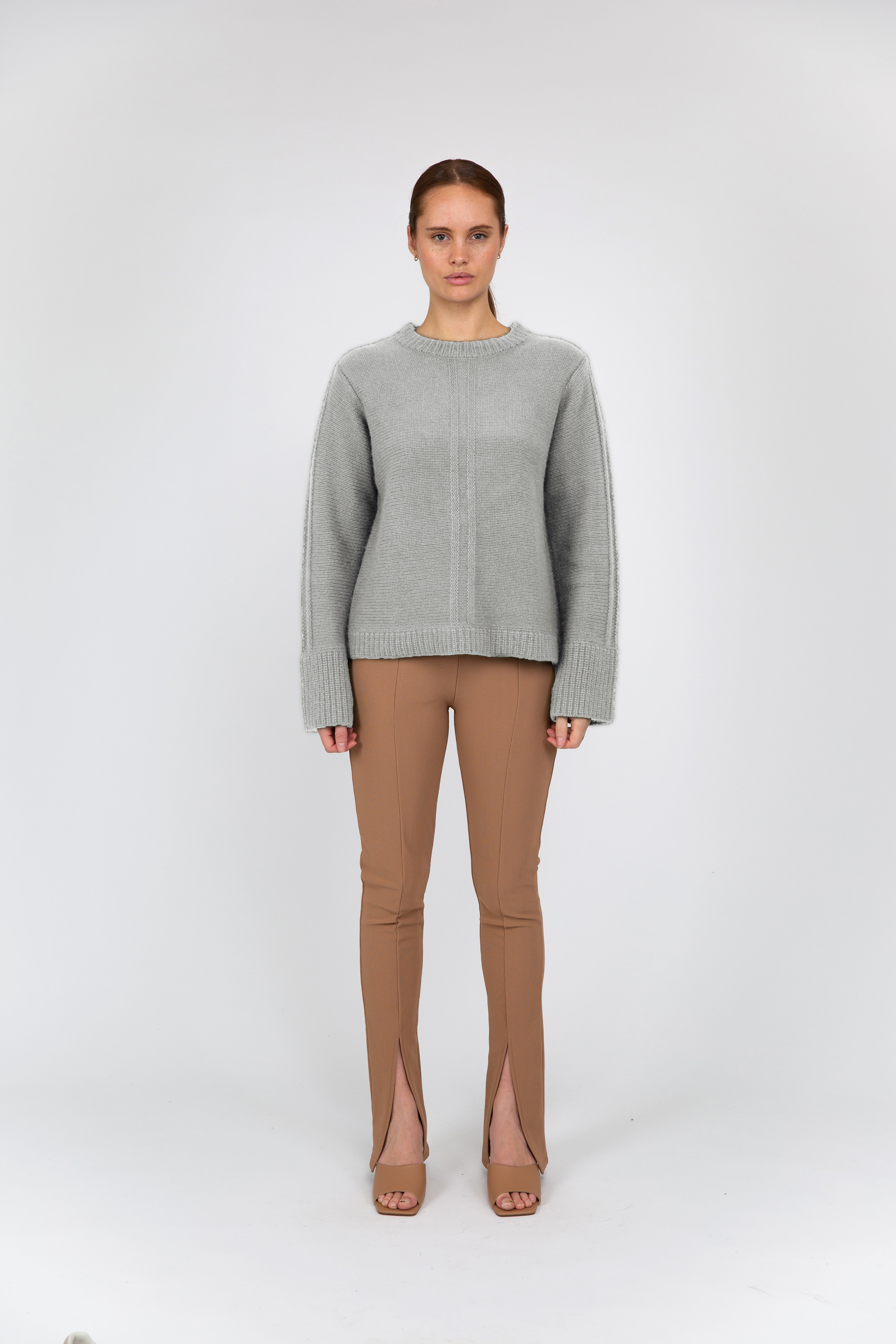 VAN KUKIL ROUND NECK JUMPER