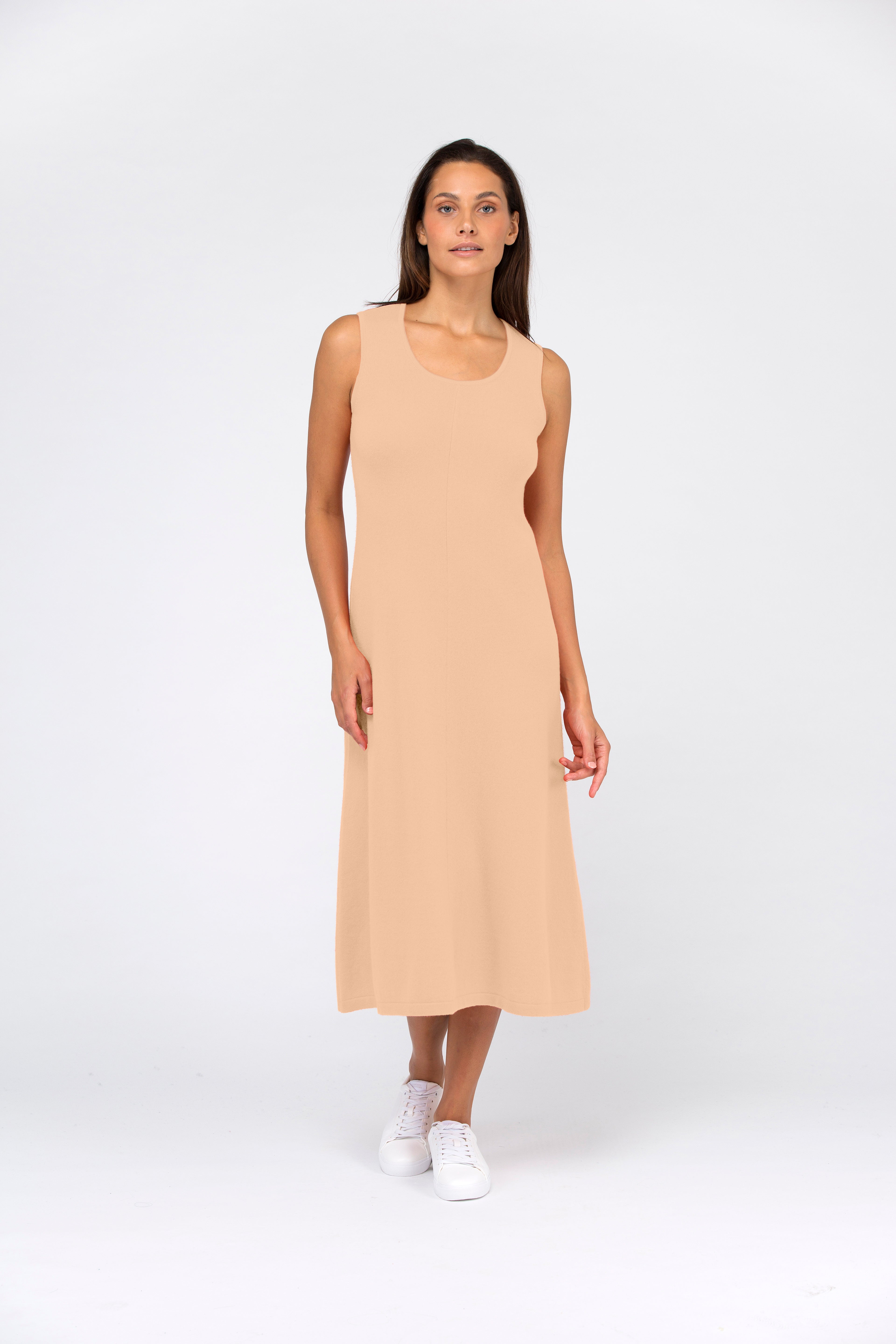 VAN KUKIL SLEEVELESS LONG DRESS