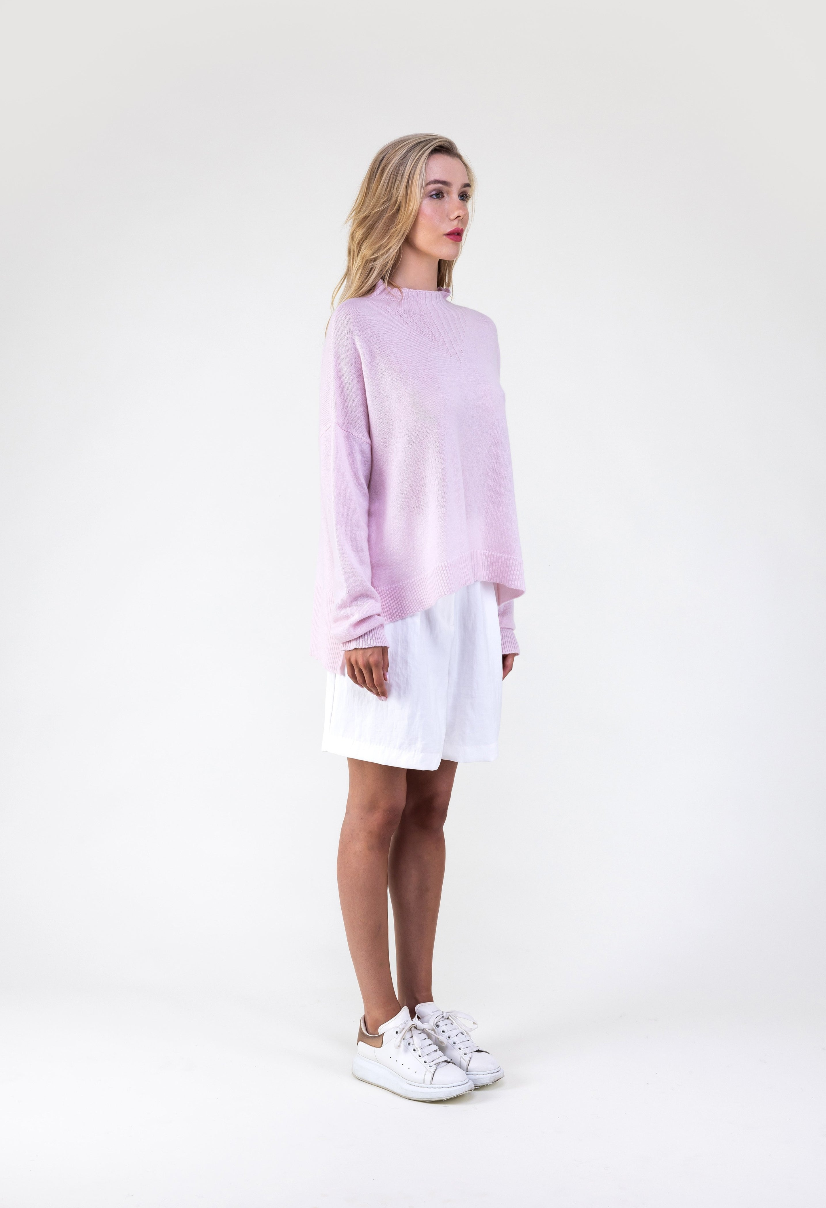 Lightweight Cashmere Mock Neck Sweater