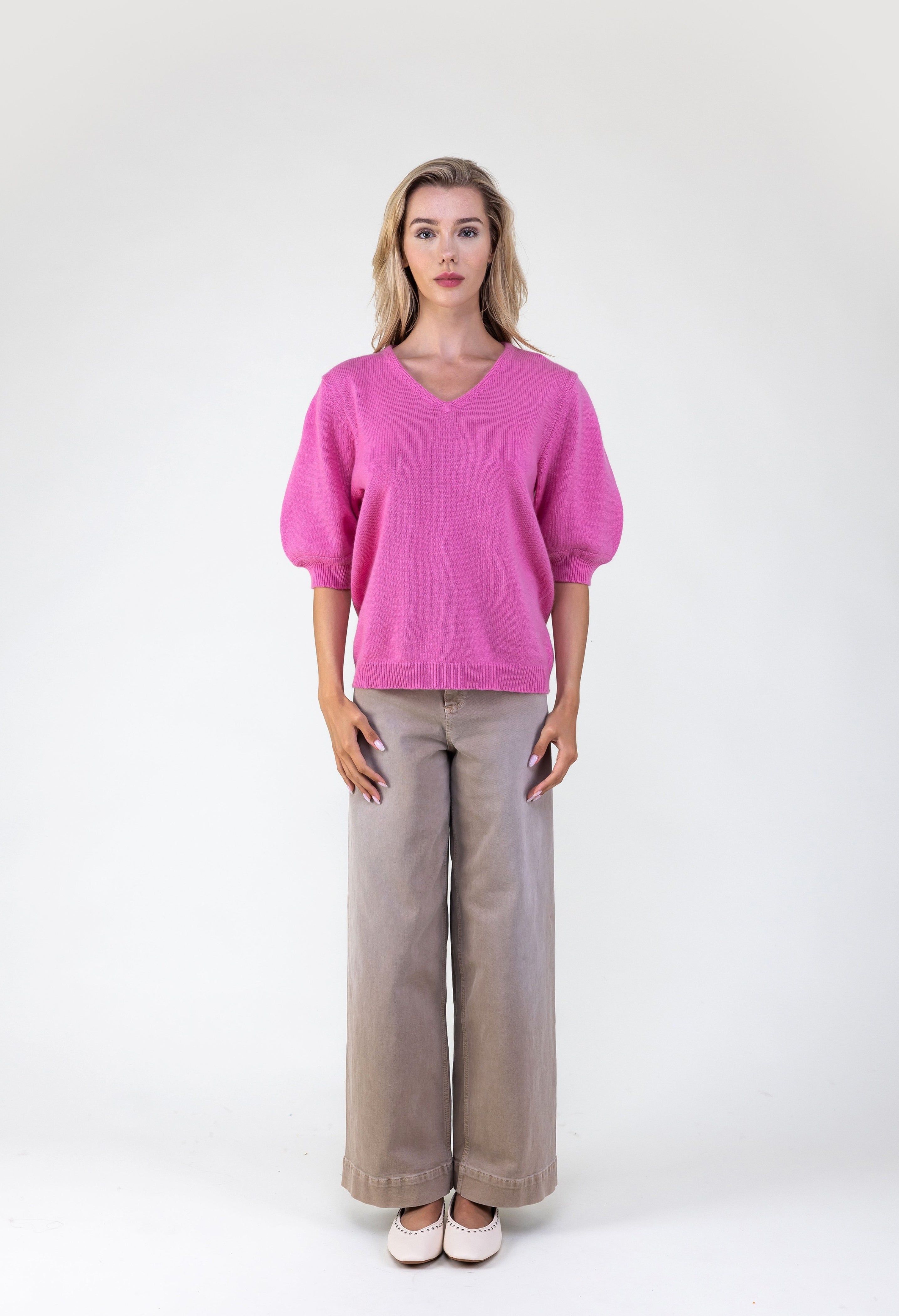Van Kukil Cashmere Puff Sleeve V-Neck Sweater