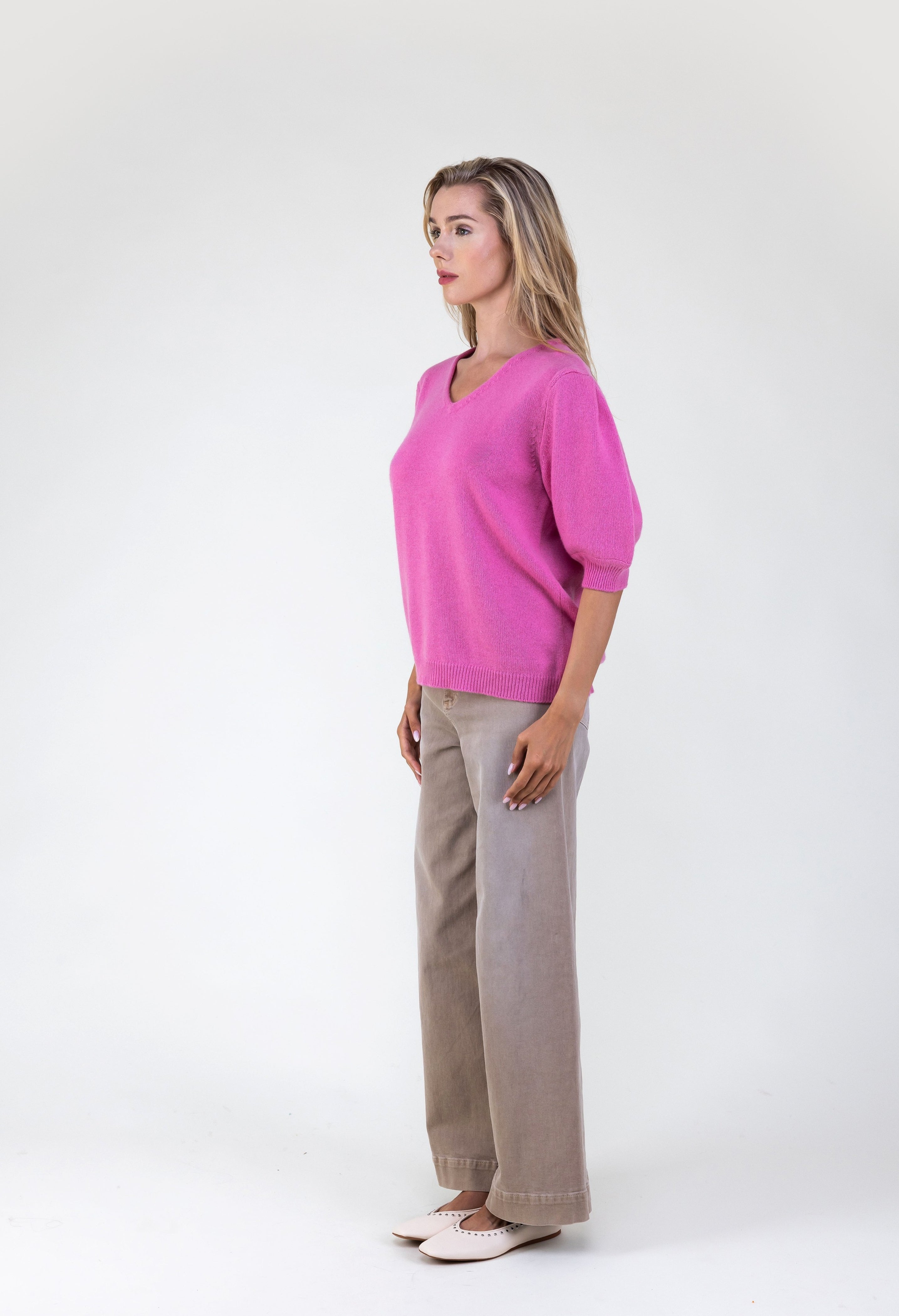 Van Kukil Cashmere Puff Sleeve V-Neck Sweater