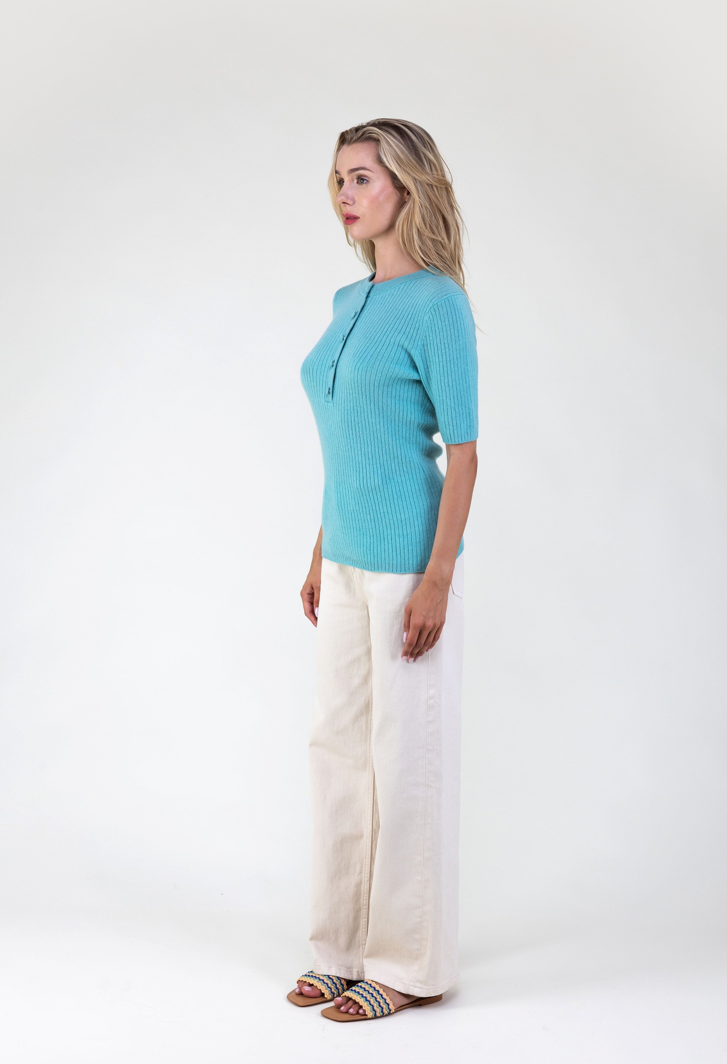 Van Kukil 100% Cashmere Ribbed Henley Sweater