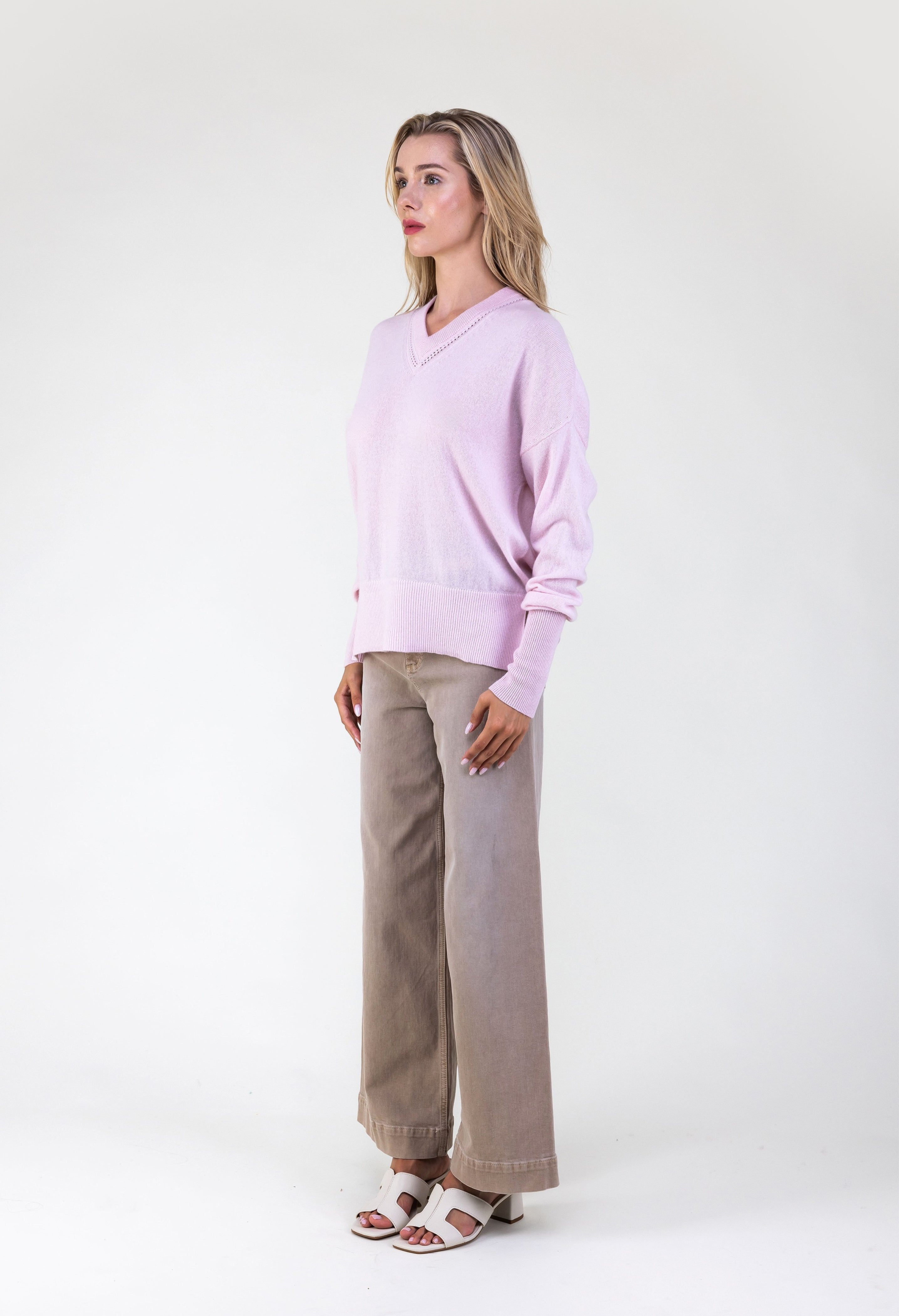 Van Kukil Cashmere V-Neck Sweater