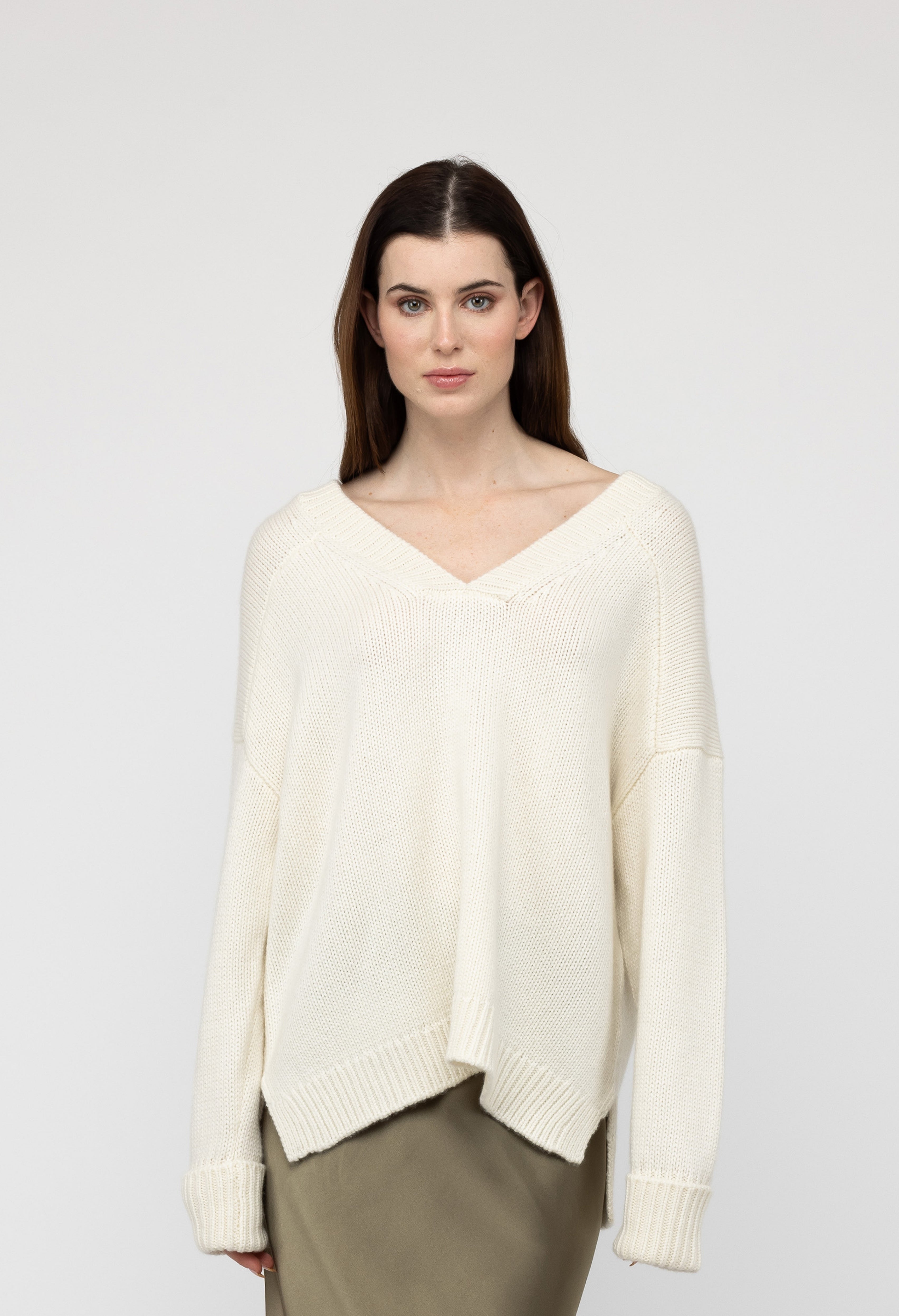 Van Kukil Cashmere Oversized V-Neck Sweater